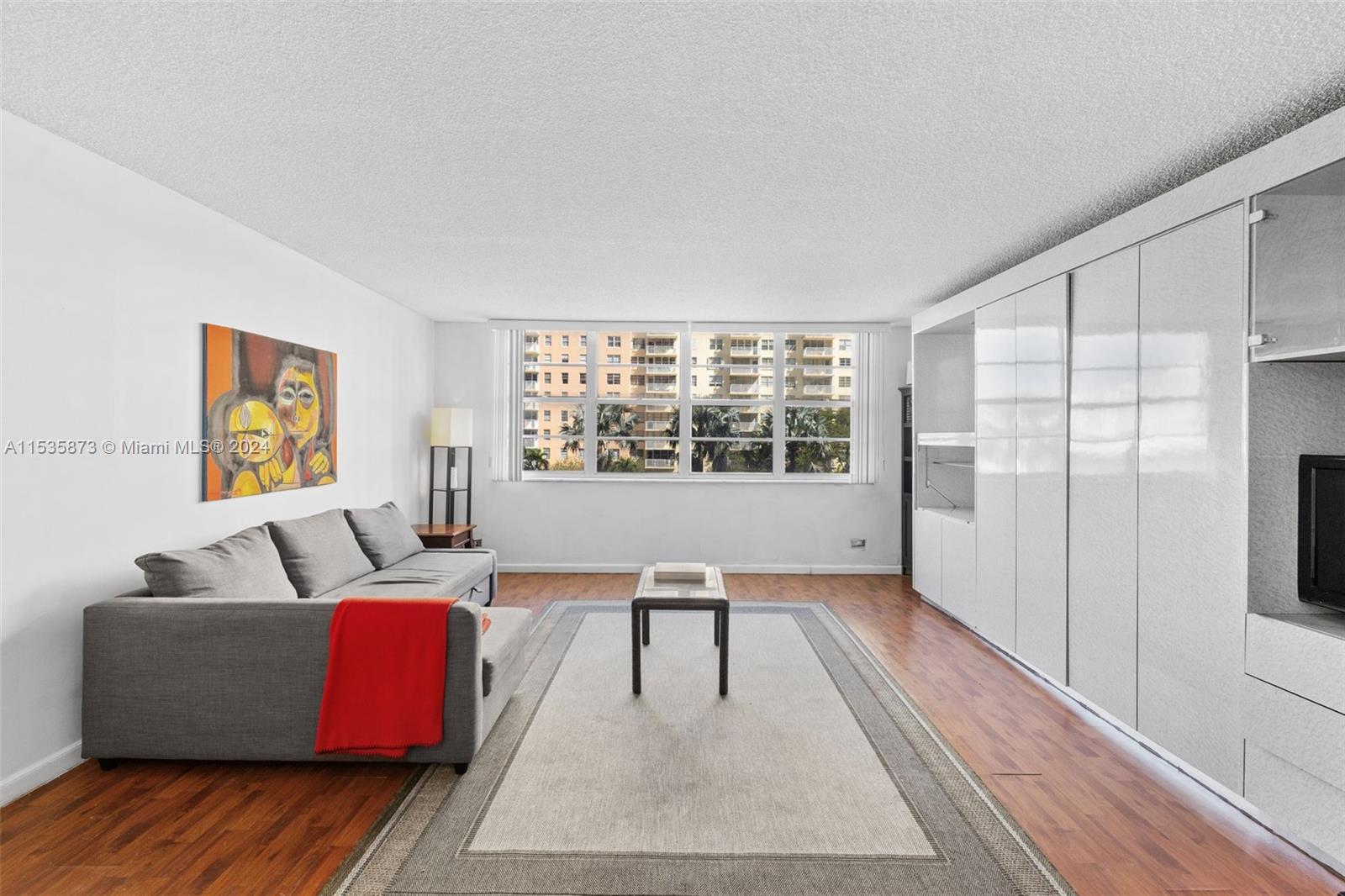 250 174th St 210, Sunny Isles Beach, Florida 33160, ,1 BathroomBathrooms,Residential,For Sale,250 174th St 210,A11535873