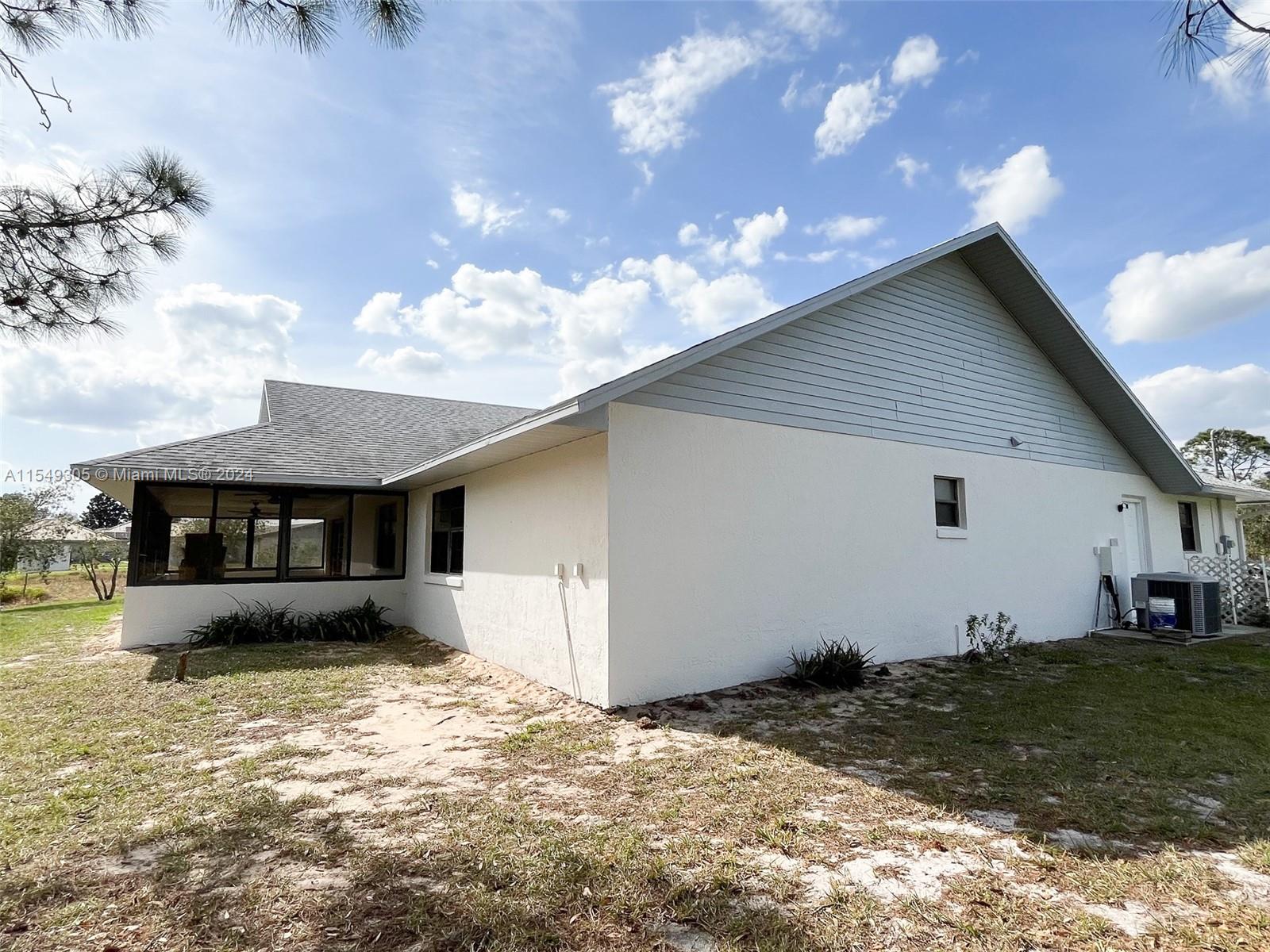 383 Parker St Ne, Lake Placid, FL, 33852 United States, 3 Bedrooms Bedrooms, ,2 BathroomsBathrooms,Residential,For Sale,Parker St Ne,A11549305