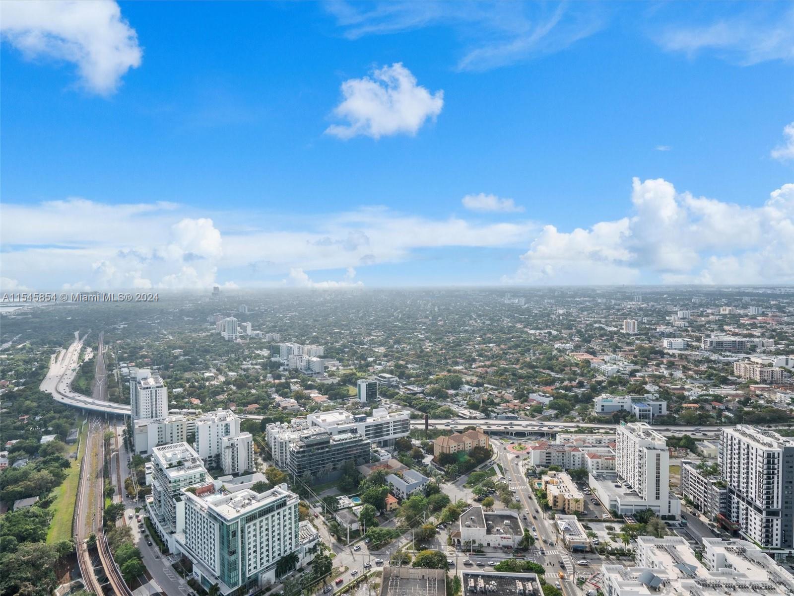 60 SW 13th St 5018, Miami, Florida 33130, 3 Bedrooms Bedrooms, ,3 BathroomsBathrooms,Residential,For Sale,60 SW 13th St 5018,A11545854