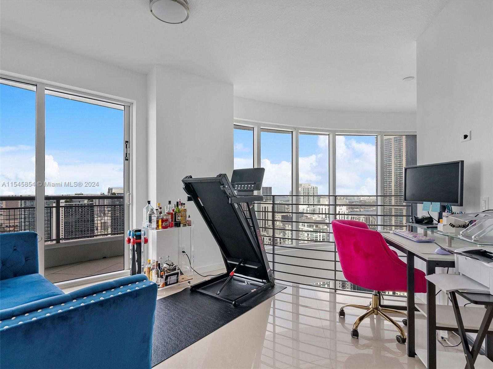 60 SW 13th St 5018, Miami, Florida 33130, 3 Bedrooms Bedrooms, ,3 BathroomsBathrooms,Residential,For Sale,60 SW 13th St 5018,A11545854