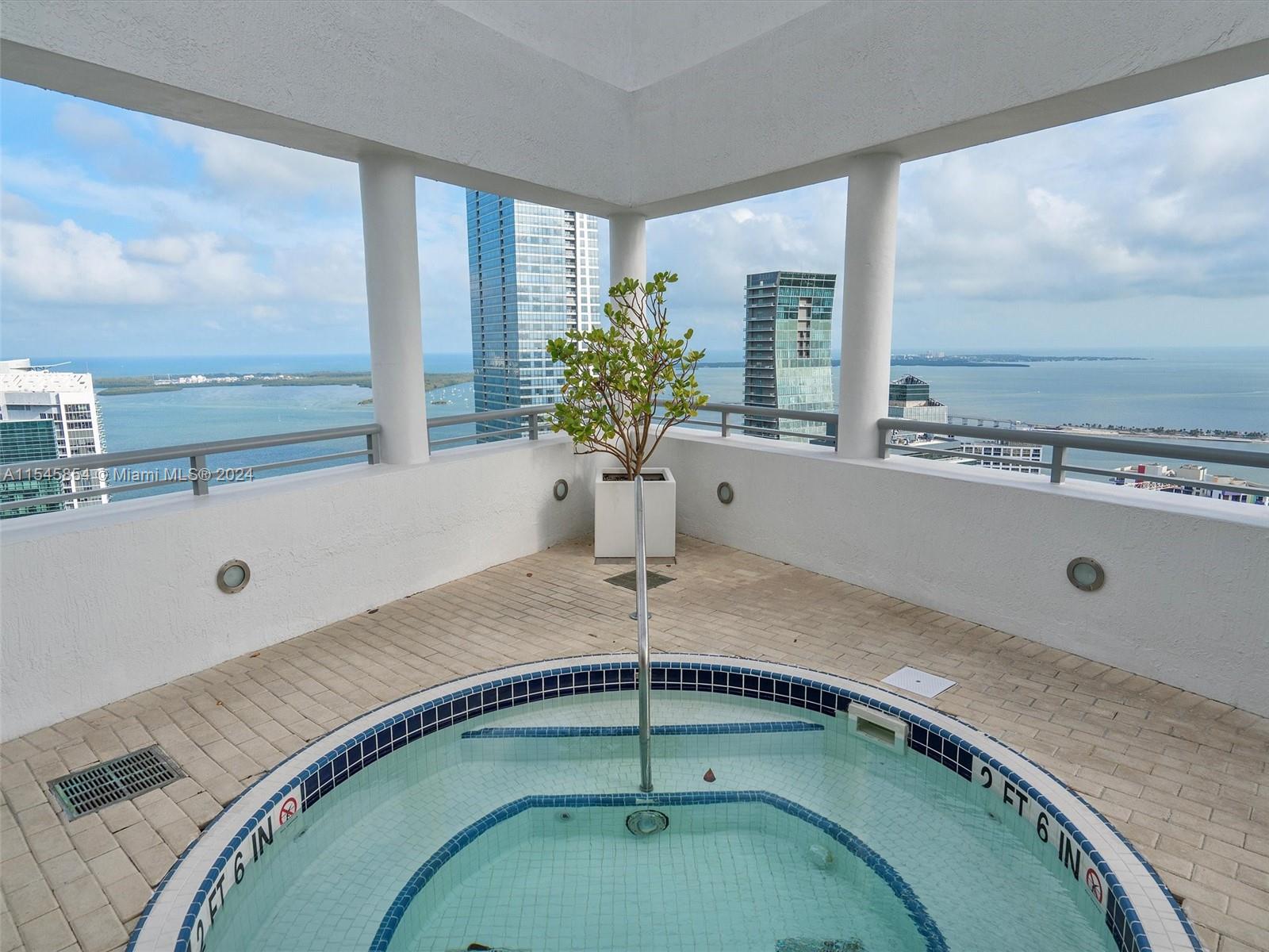 60 SW 13th St 5018, Miami, Florida 33130, 3 Bedrooms Bedrooms, ,3 BathroomsBathrooms,Residential,For Sale,60 SW 13th St 5018,A11545854