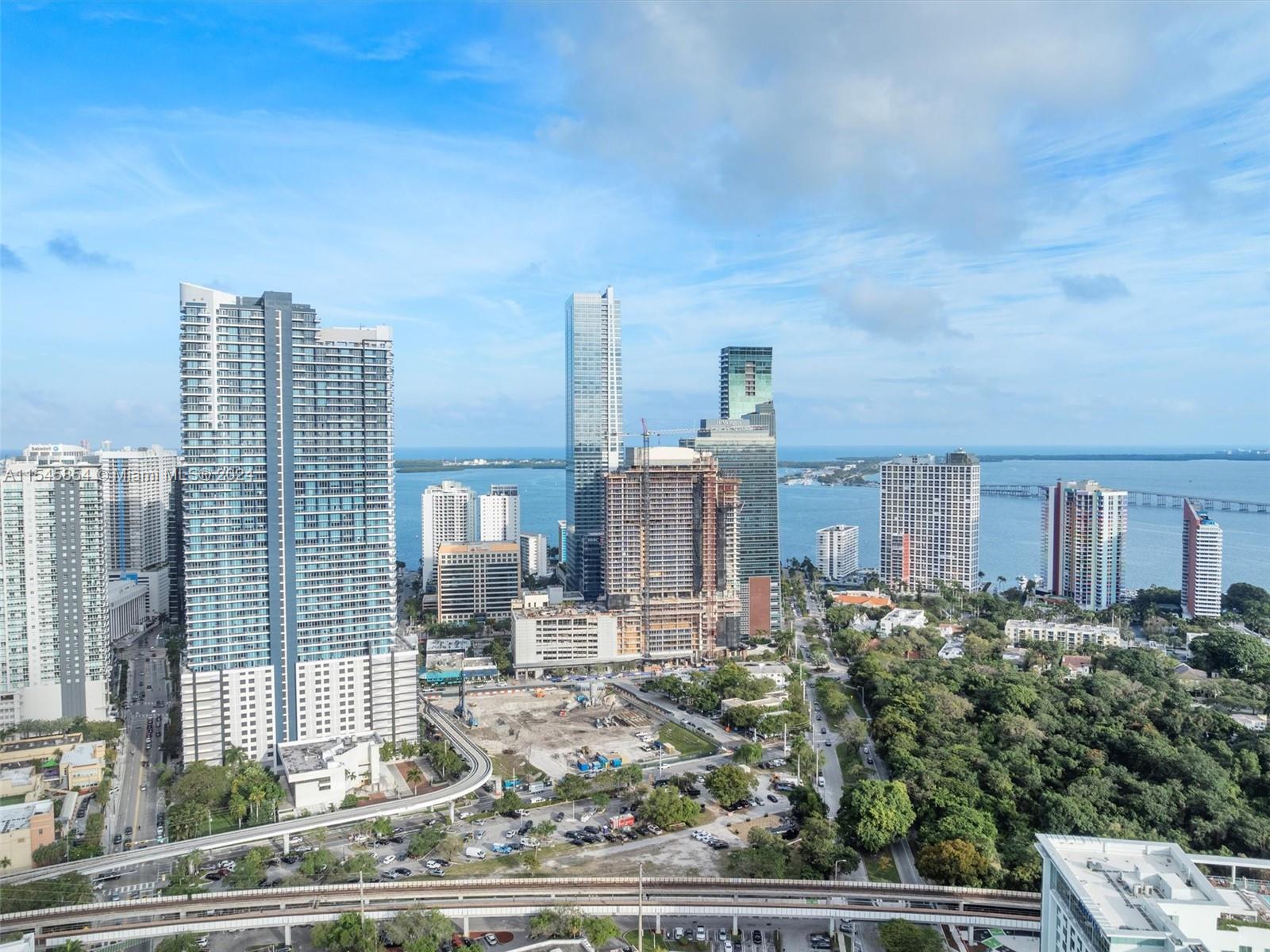 60 SW 13th St 5018, Miami, Florida 33130, 3 Bedrooms Bedrooms, ,3 BathroomsBathrooms,Residential,For Sale,60 SW 13th St 5018,A11545854