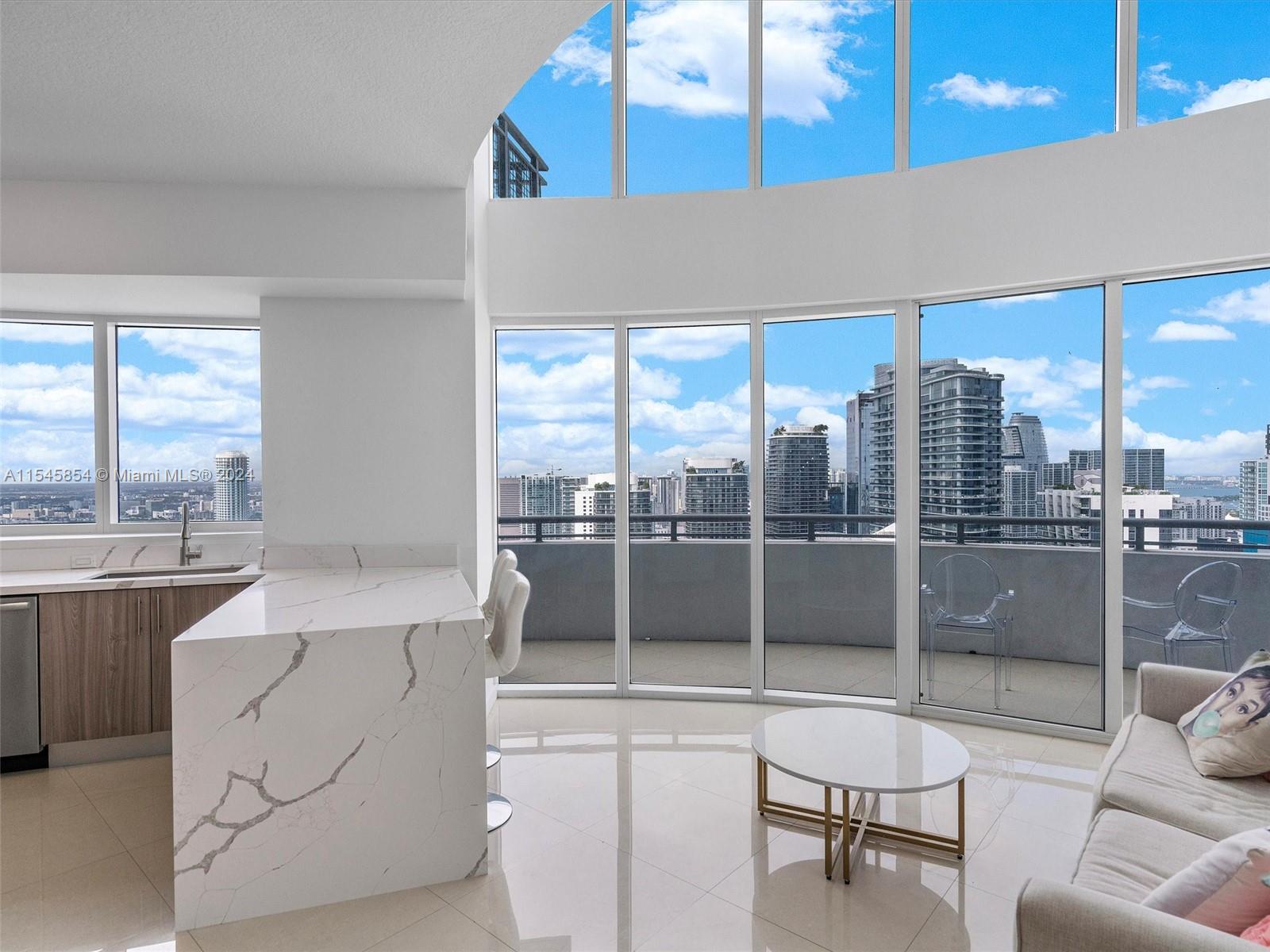 60 SW 13th St 5018, Miami, Florida 33130, 3 Bedrooms Bedrooms, ,3 BathroomsBathrooms,Residential,For Sale,60 SW 13th St 5018,A11545854