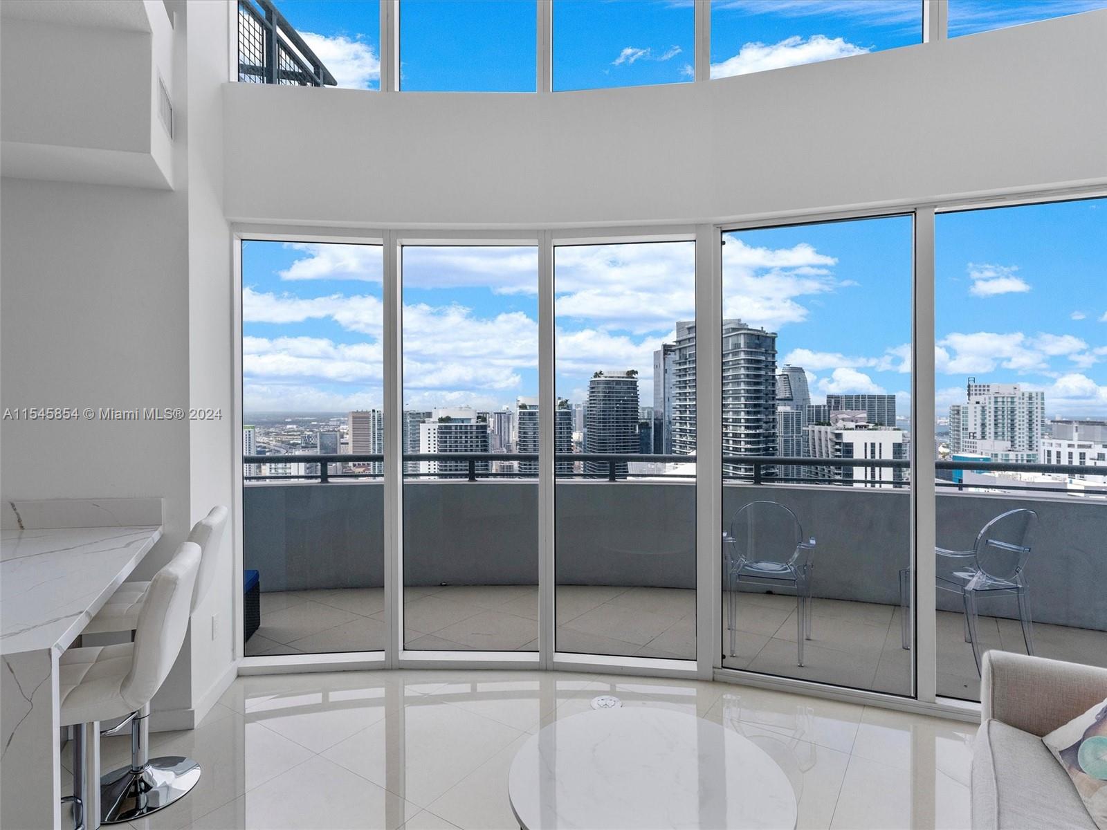 60 SW 13th St 5018, Miami, Florida 33130, 3 Bedrooms Bedrooms, ,3 BathroomsBathrooms,Residential,For Sale,60 SW 13th St 5018,A11545854