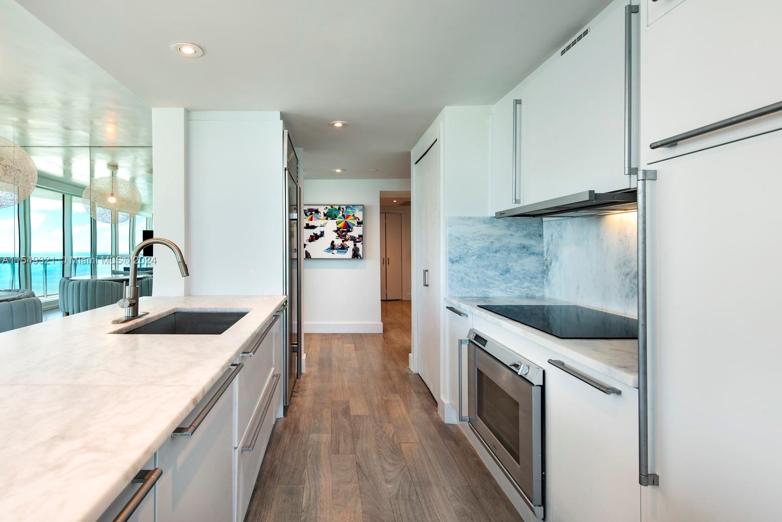 101 20th St 2108, Miami Beach, Florida 33139, 2 Bedrooms Bedrooms, ,2 BathroomsBathrooms,Residential,For Sale,101 20th St 2108,A11549321