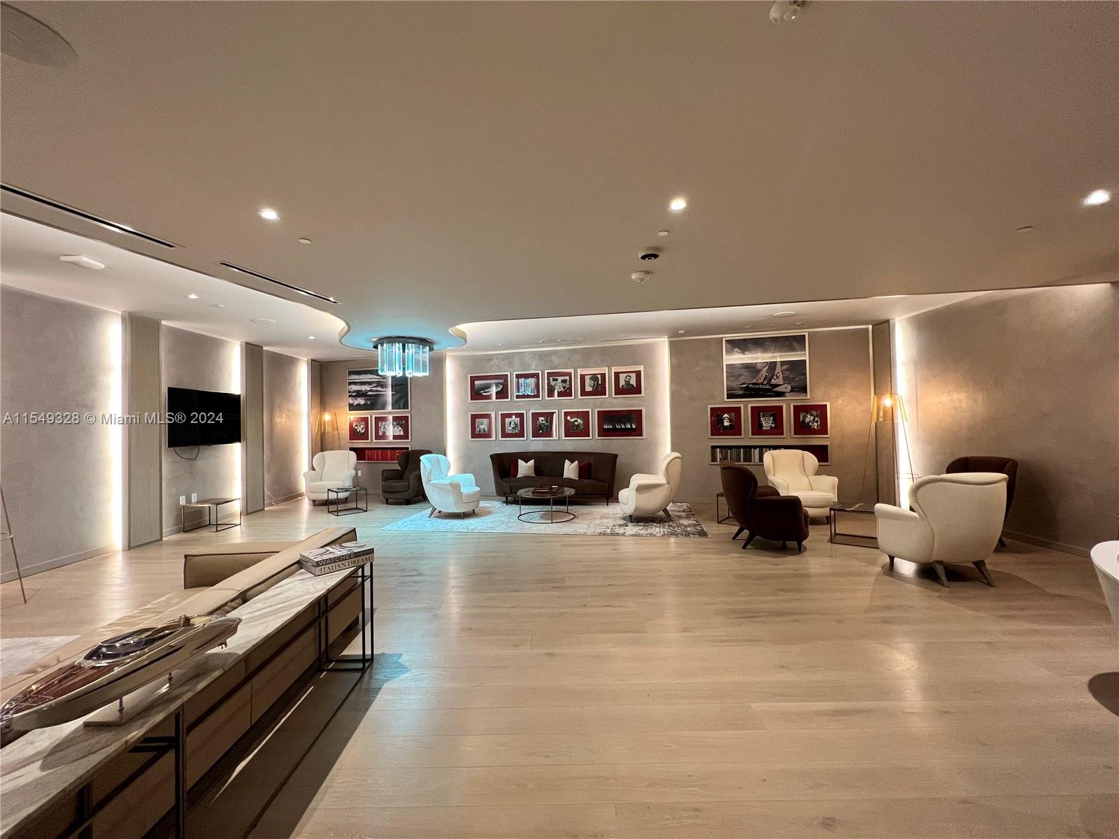 1000 Brickell Plz 2614, Miami, Florida 33131, 1 Bedroom Bedrooms, ,1 BathroomBathrooms,Residential,For Sale,1000 Brickell Plz 2614,A11549328