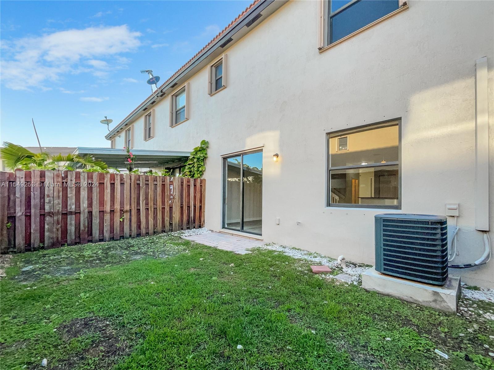 23488 113th Ave, Homestead, FL, 33032 United States, 3 Bedrooms Bedrooms, ,2 BathroomsBathrooms,Residential,For Sale,113th Ave,A11549253