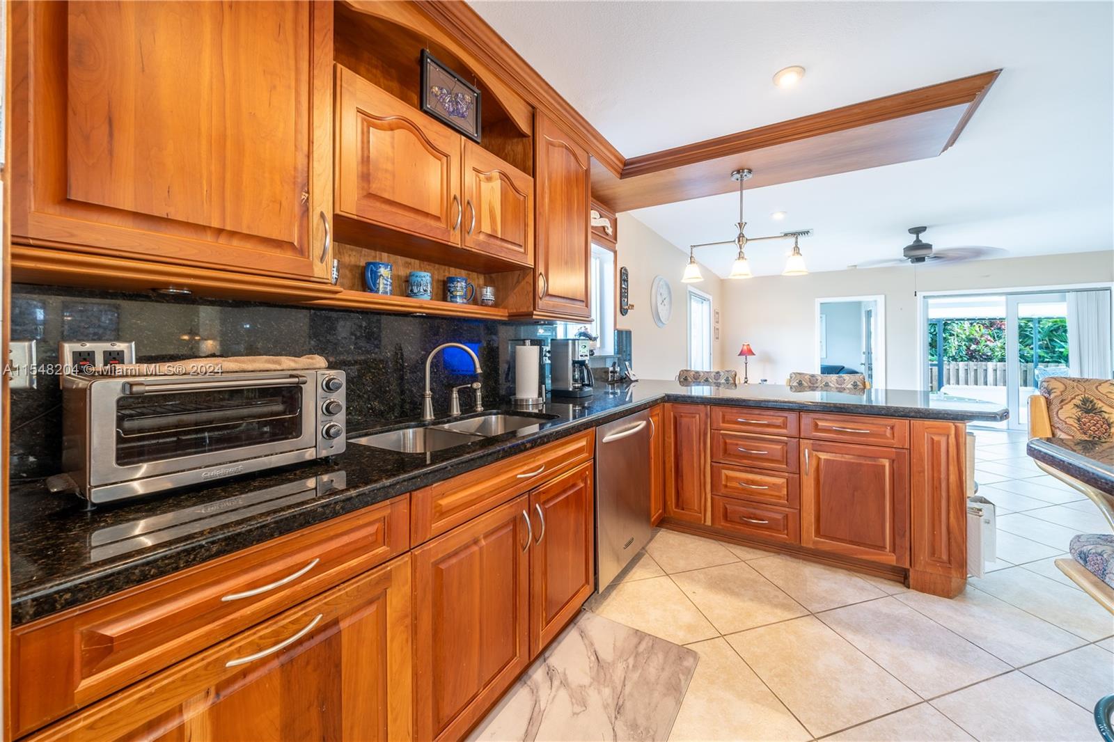 9770 Bel Aire Dr, Cutler Bay, Florida 33157, 3 Bedrooms Bedrooms, ,2 BathroomsBathrooms,Residential,For Sale,9770 Bel Aire Dr,A11548204