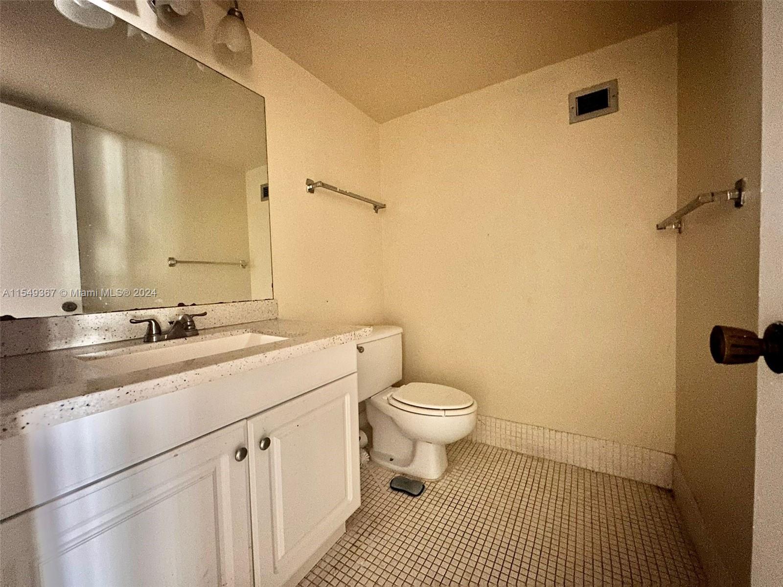 3360 Spanish Moss Ter, Lauderhill, FL, 33319 United States, 1 Bedroom Bedrooms, ,1 BathroomBathrooms,Residential,For Sale,Spanish Moss Ter,A11549367