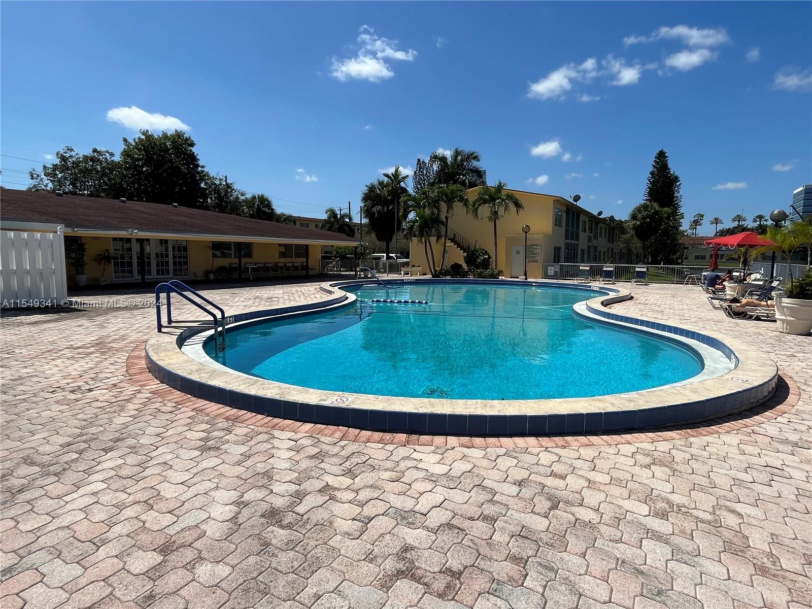 2825 NE 201st Ter M217, Aventura, Florida 33180, 1 Bedroom Bedrooms, ,1 BathroomBathrooms,Residential,For Sale,2825 NE 201st Ter M217,A11549341