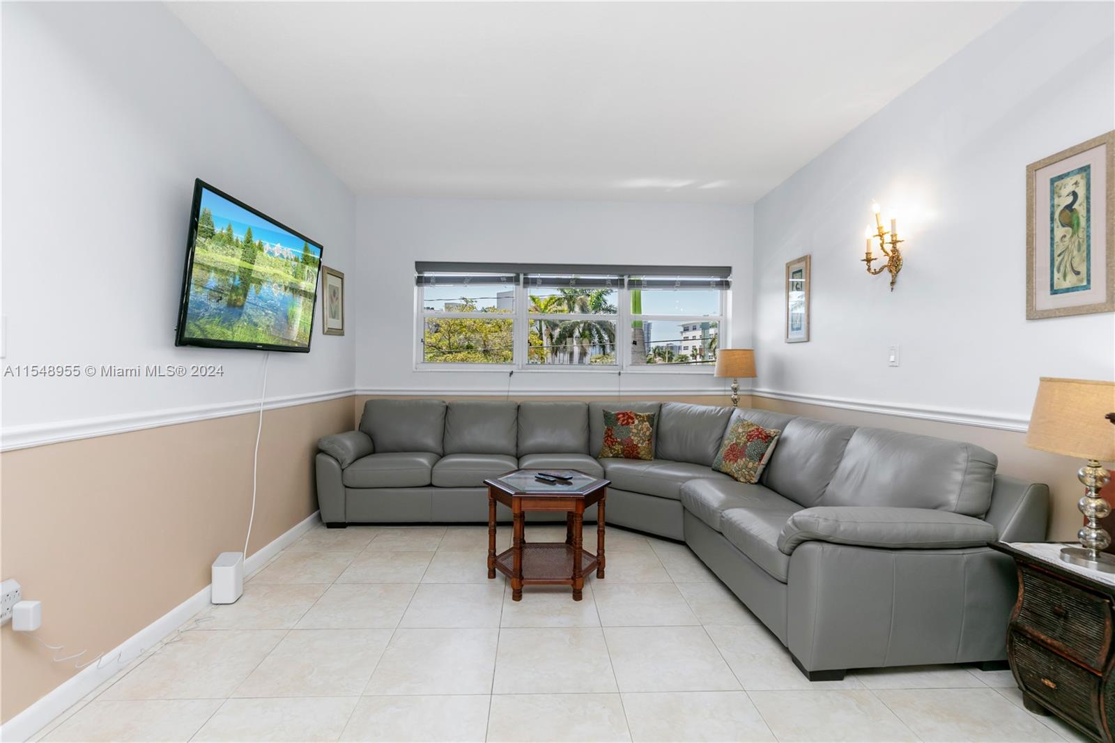 3131 Ocean Dr 211, Hallandale Beach, Florida 33009, 1 Bedroom Bedrooms, ,1 BathroomBathrooms,Residential,For Sale,3131 Ocean Dr 211,A11548955