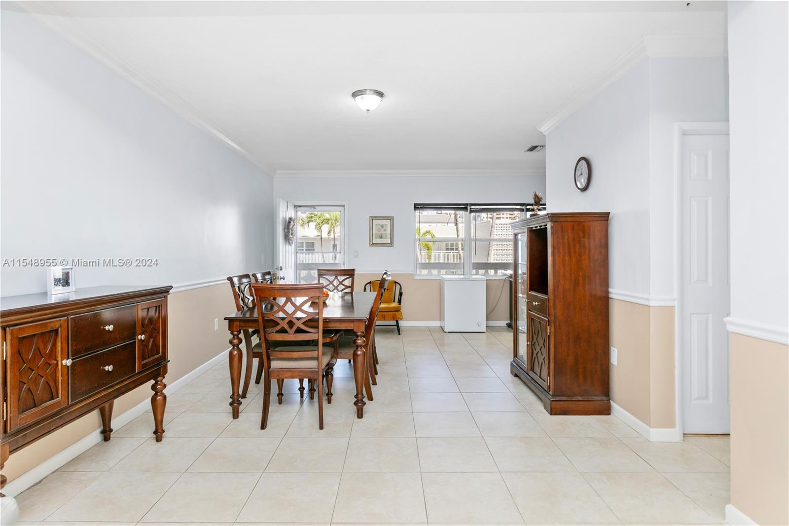 3131 Ocean Dr 211, Hallandale Beach, Florida 33009, 1 Bedroom Bedrooms, ,1 BathroomBathrooms,Residential,For Sale,3131 Ocean Dr 211,A11548955