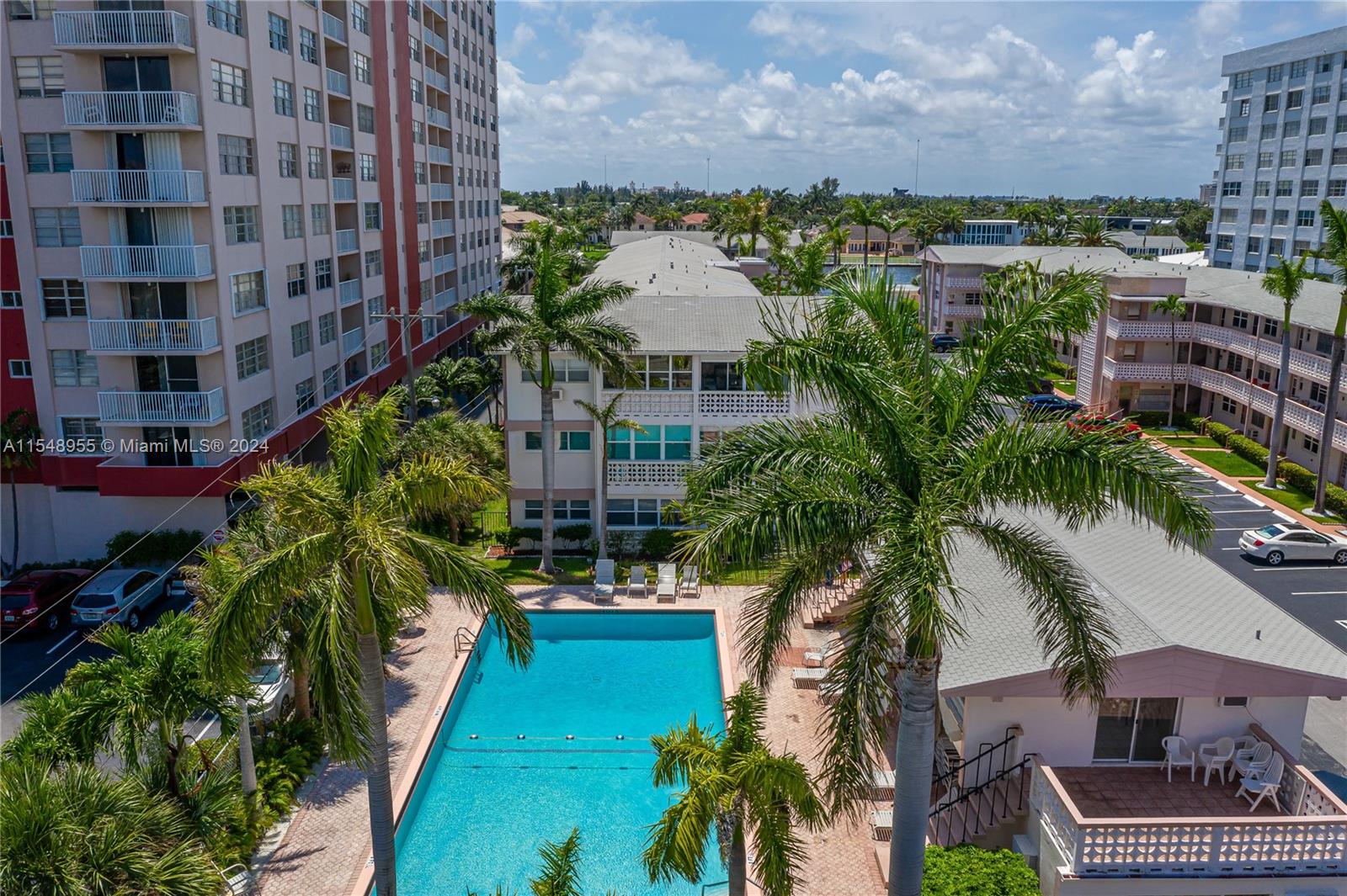 3131 Ocean Dr, Hallandale Beach, FL, 33009 United States, 1 Bedroom Bedrooms, ,1 BathroomBathrooms,Residential,For Sale,Ocean Dr,A11548955