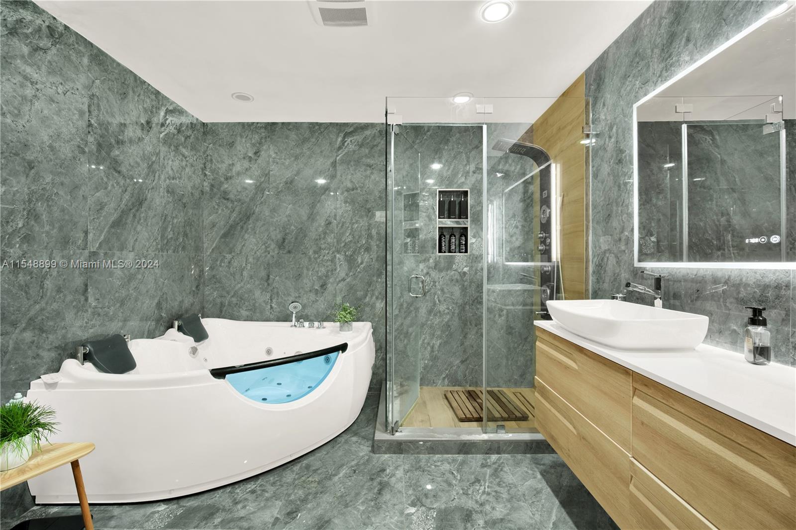 16760 SW 296th St, Homestead, Florida 33030, 3 Bedrooms Bedrooms, ,2 BathroomsBathrooms,Residential,For Sale,16760 SW 296th St,A11548899