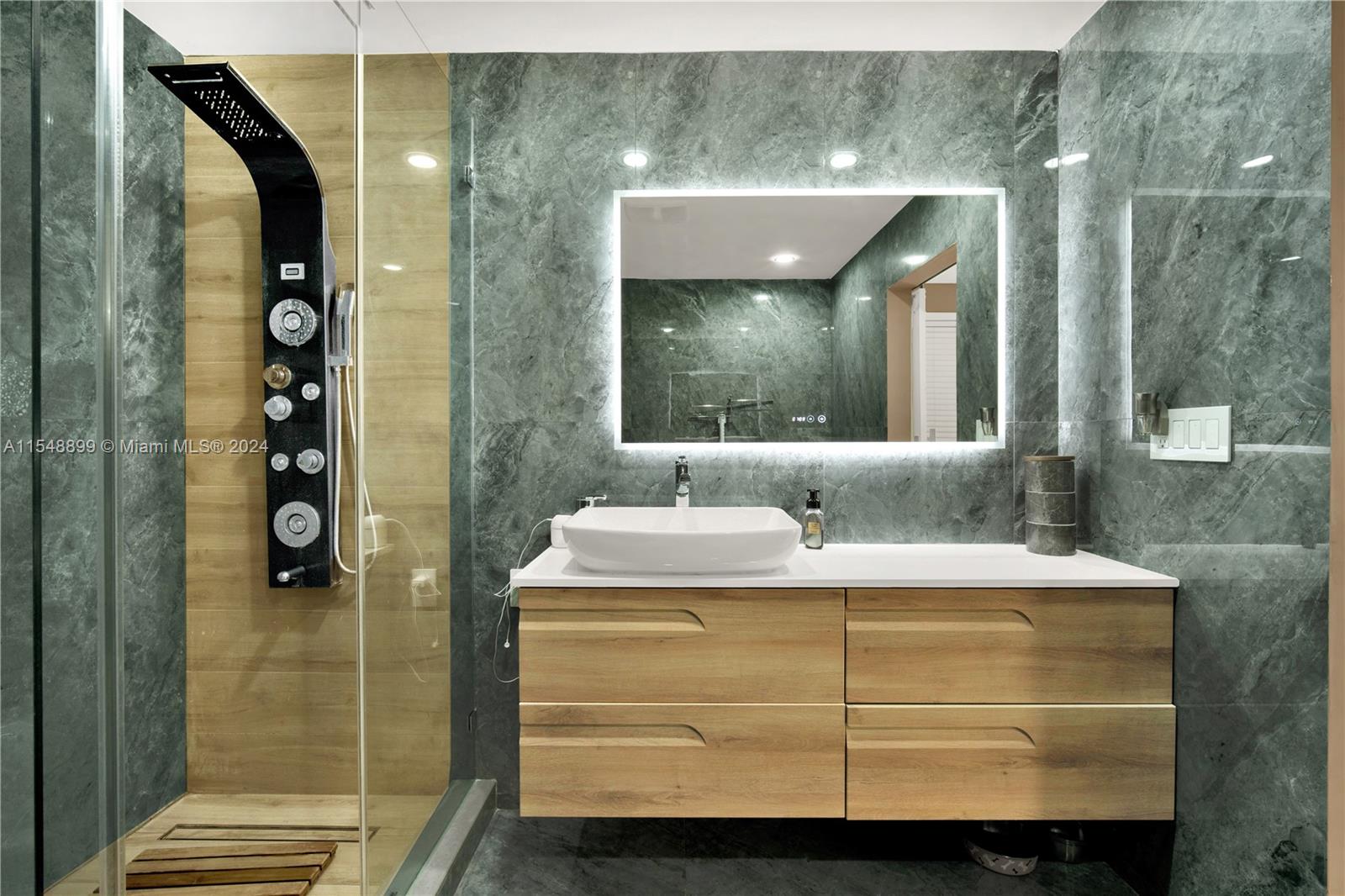 16760 SW 296th St, Homestead, Florida 33030, 3 Bedrooms Bedrooms, ,2 BathroomsBathrooms,Residential,For Sale,16760 SW 296th St,A11548899