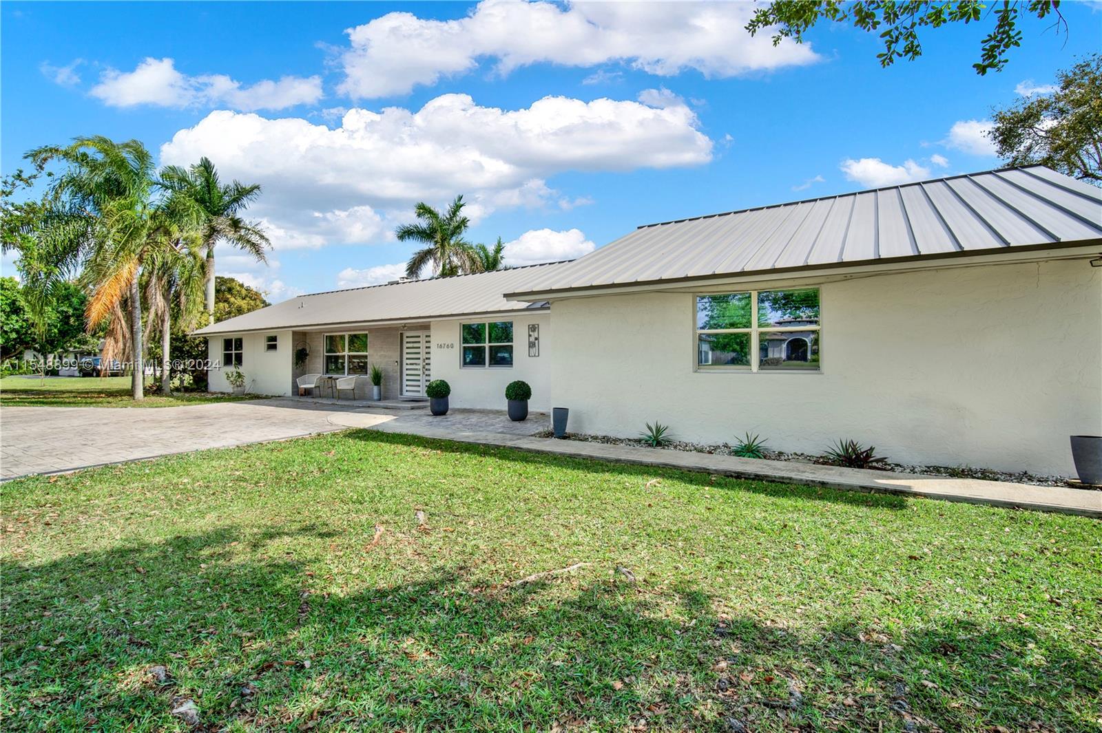 16760 296th St, Homestead, FL, 33030 United States, 3 Bedrooms Bedrooms, ,2 BathroomsBathrooms,Residential,For Sale,296th St,A11548899