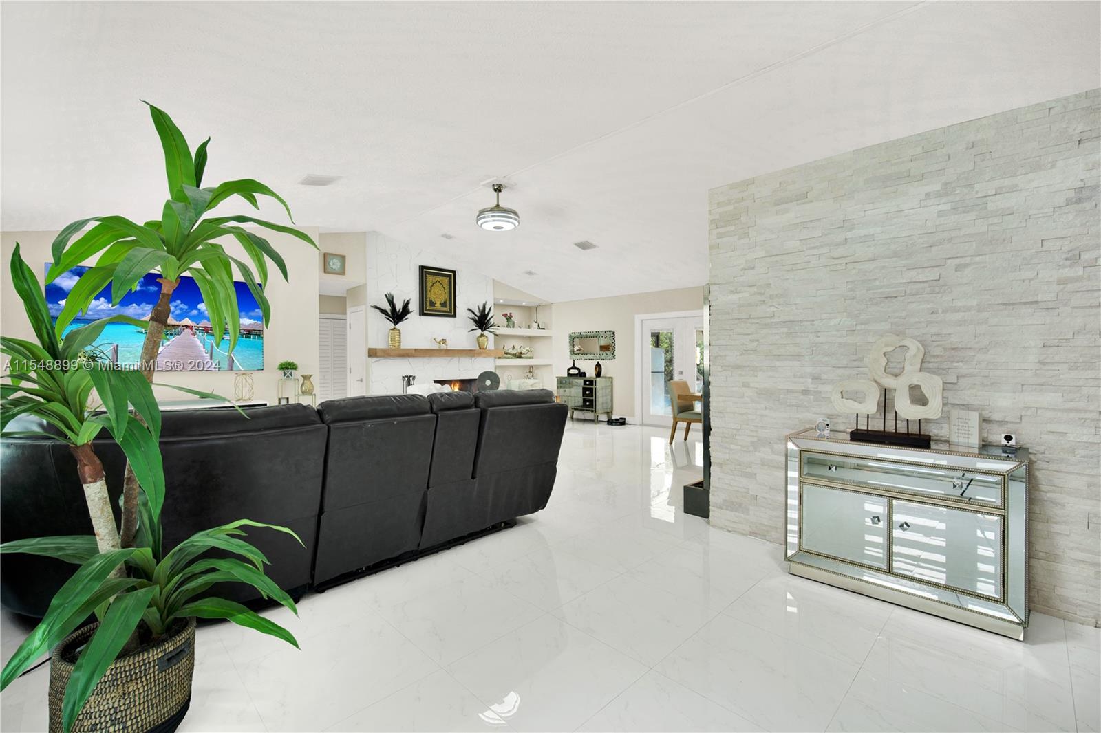 16760 SW 296th St, Homestead, Florida 33030, 3 Bedrooms Bedrooms, ,2 BathroomsBathrooms,Residential,For Sale,16760 SW 296th St,A11548899