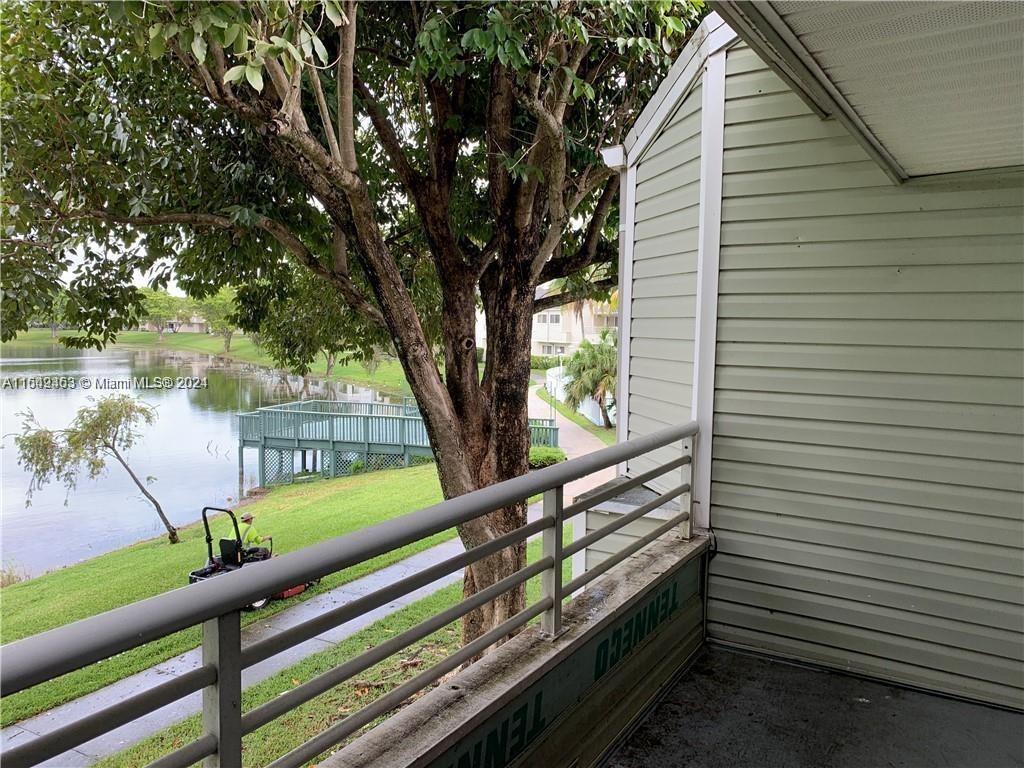 3401 44th St, Oakland Park, FL, 33309 United States, 2 Bedrooms Bedrooms, ,2 BathroomsBathrooms,Residential,For Sale,44th St,A11549453