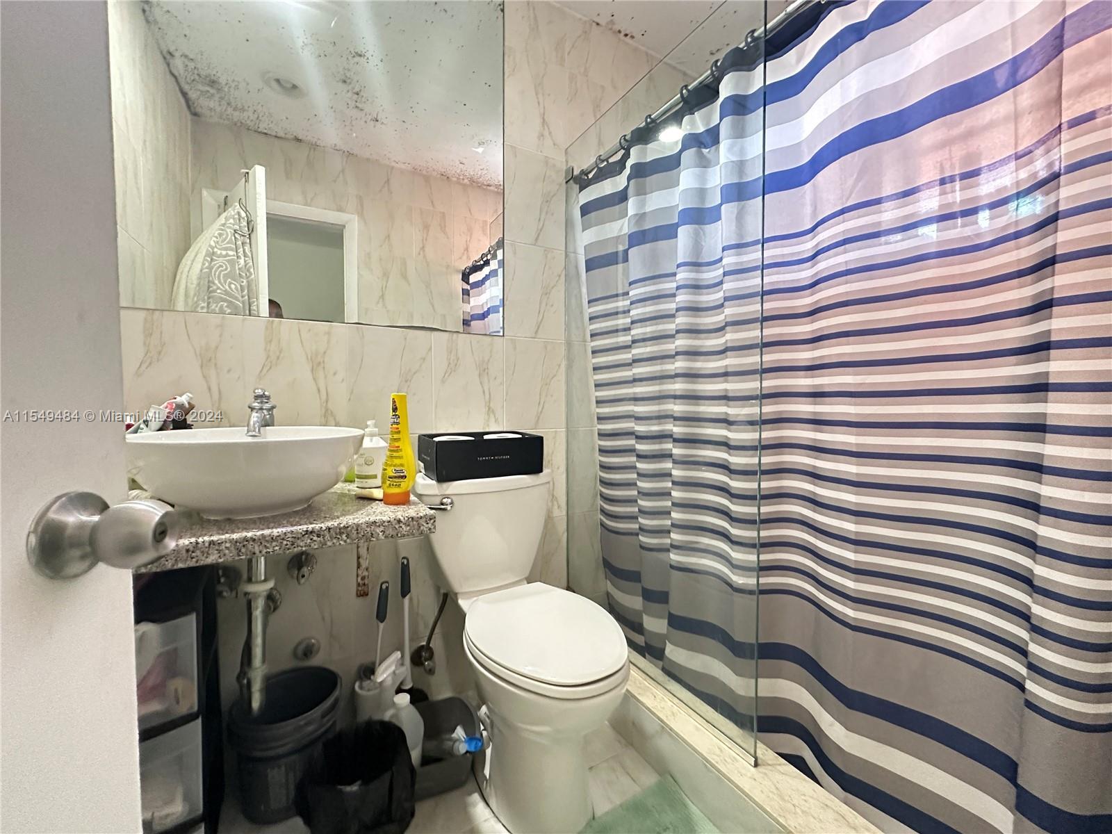 421 NE 68th St 8, Miami, Florida 33138, 1 Bedroom Bedrooms, ,1 BathroomBathrooms,Residential,For Sale,421 NE 68th St 8,A11549484