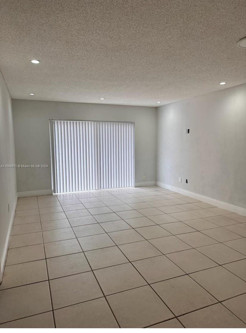 7915 Camino Real N319, Miami, FL 33143, 1 Bedroom Bedrooms, ,1 BathroomBathrooms,Residential,For Sale,Camino Real,A11548971