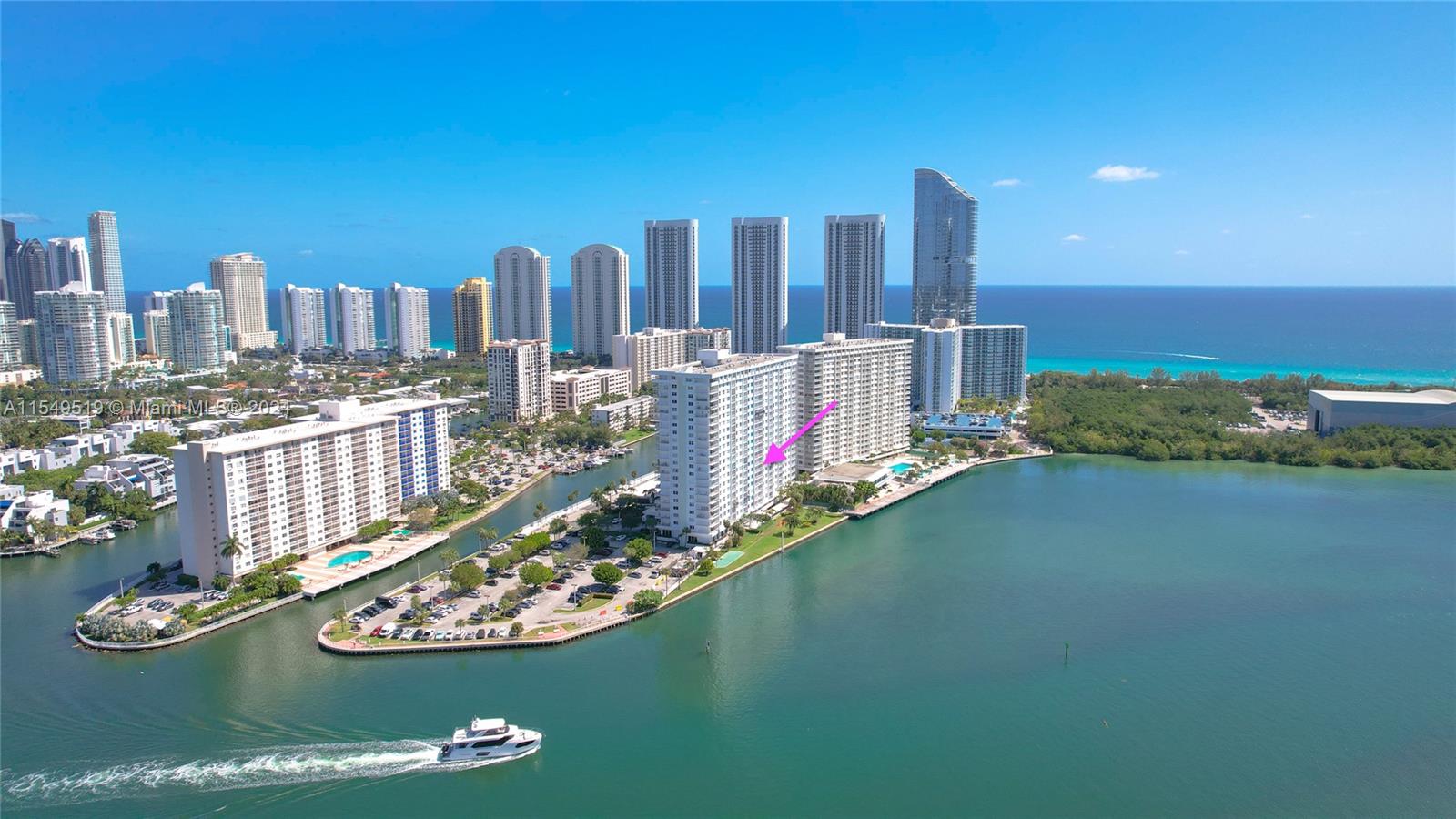 500 Bayview Dr, Sunny Isles Beach, FL, 33160 United States, 2 Bedrooms Bedrooms, ,2 BathroomsBathrooms,Residential,For Sale,Bayview Dr,A11549519