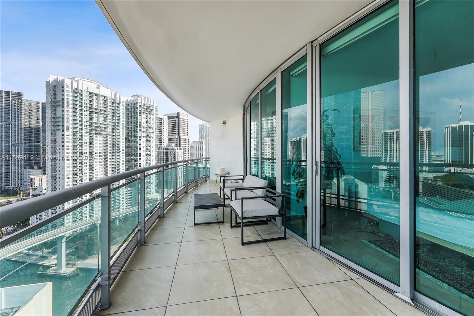 350 S Miami Ave 2501, Miami, Florida 33130, 3 Bedrooms Bedrooms, ,2 BathroomsBathrooms,Residential,For Sale,350 S Miami Ave 2501,A11549449