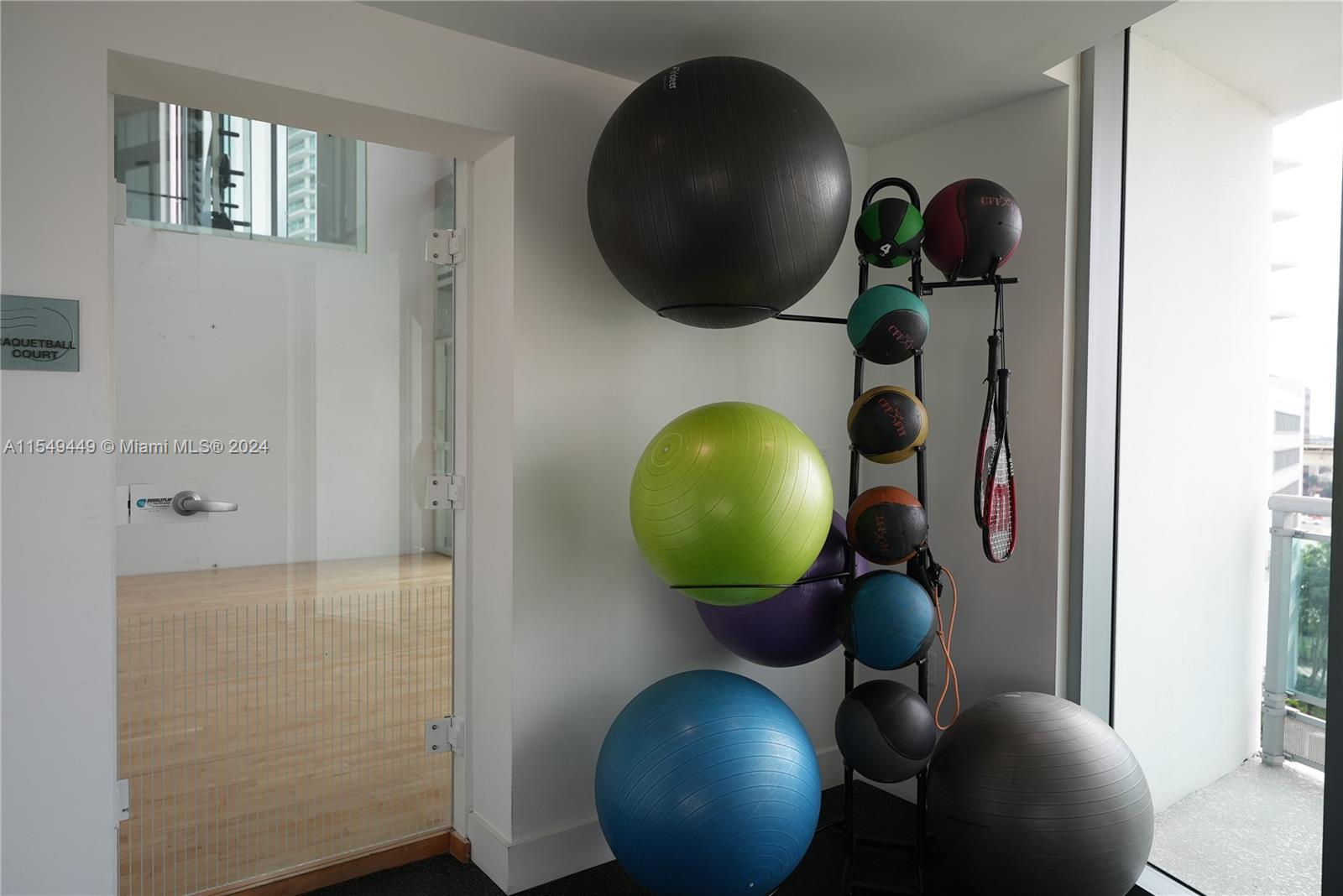 350 S Miami Ave 2501, Miami, Florida 33130, 3 Bedrooms Bedrooms, ,2 BathroomsBathrooms,Residential,For Sale,350 S Miami Ave 2501,A11549449