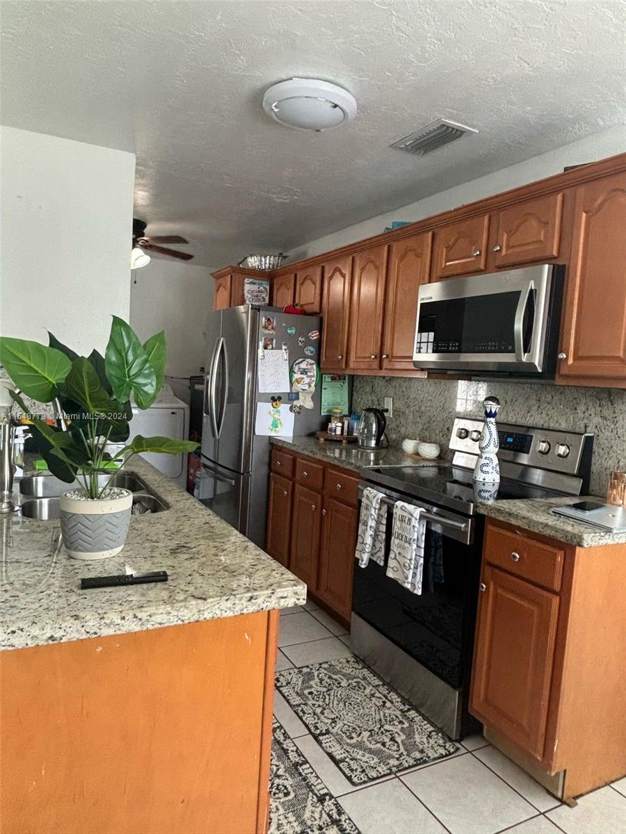 10431 150th Ter, Miami, FL, 33176 United States, 4 Bedrooms Bedrooms, ,2 BathroomsBathrooms,Residential,For Sale,150th Ter,A11548773