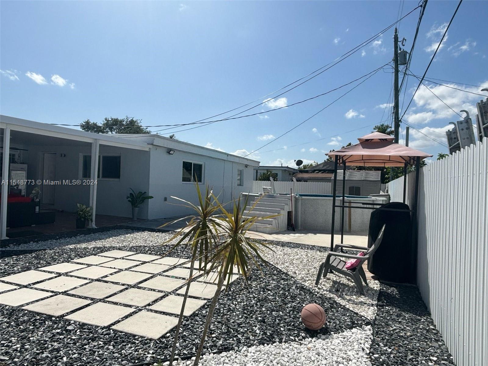 10431 150th Ter, Miami, FL, 33176 United States, 4 Bedrooms Bedrooms, ,2 BathroomsBathrooms,Residential,For Sale,150th Ter,A11548773