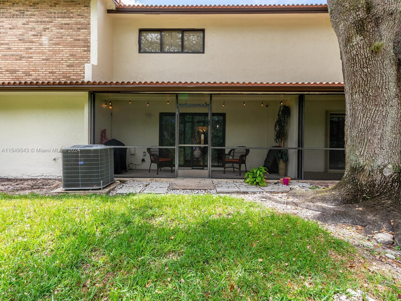 12451 3rd St, Plantation, FL, 33325 United States, 2 Bedrooms Bedrooms, ,2 BathroomsBathrooms,Residential,For Sale,3rd St,A11549543