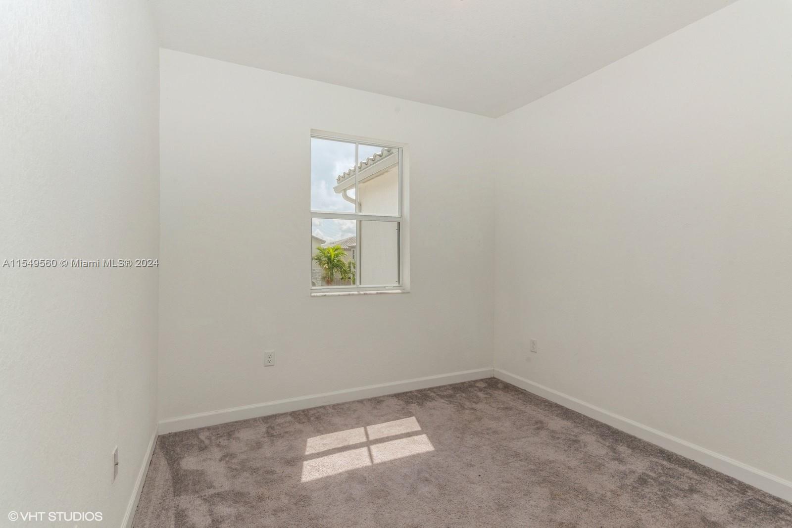 2675 SE 12th St 2675, Homestead, Florida 33035, 3 Bedrooms Bedrooms, ,2 BathroomsBathrooms,Residential,For Sale,2675 SE 12th St 2675,A11549560