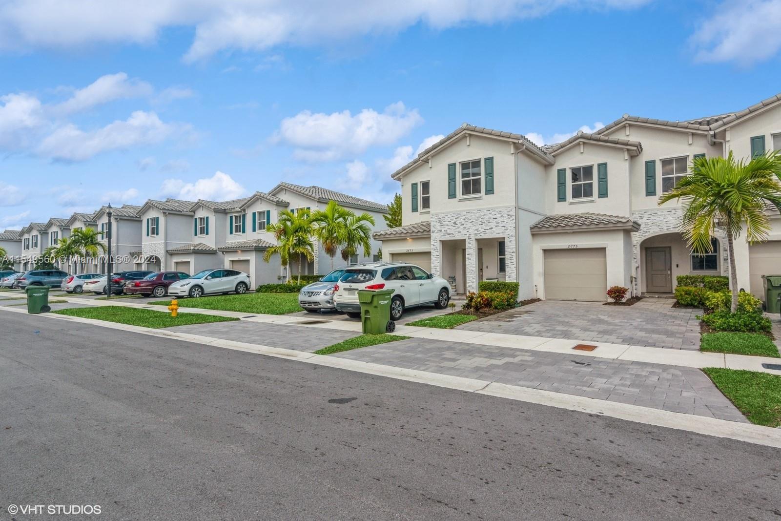 2675 SE 12th St 2675, Homestead, Florida 33035, 3 Bedrooms Bedrooms, ,2 BathroomsBathrooms,Residential,For Sale,2675 SE 12th St 2675,A11549560