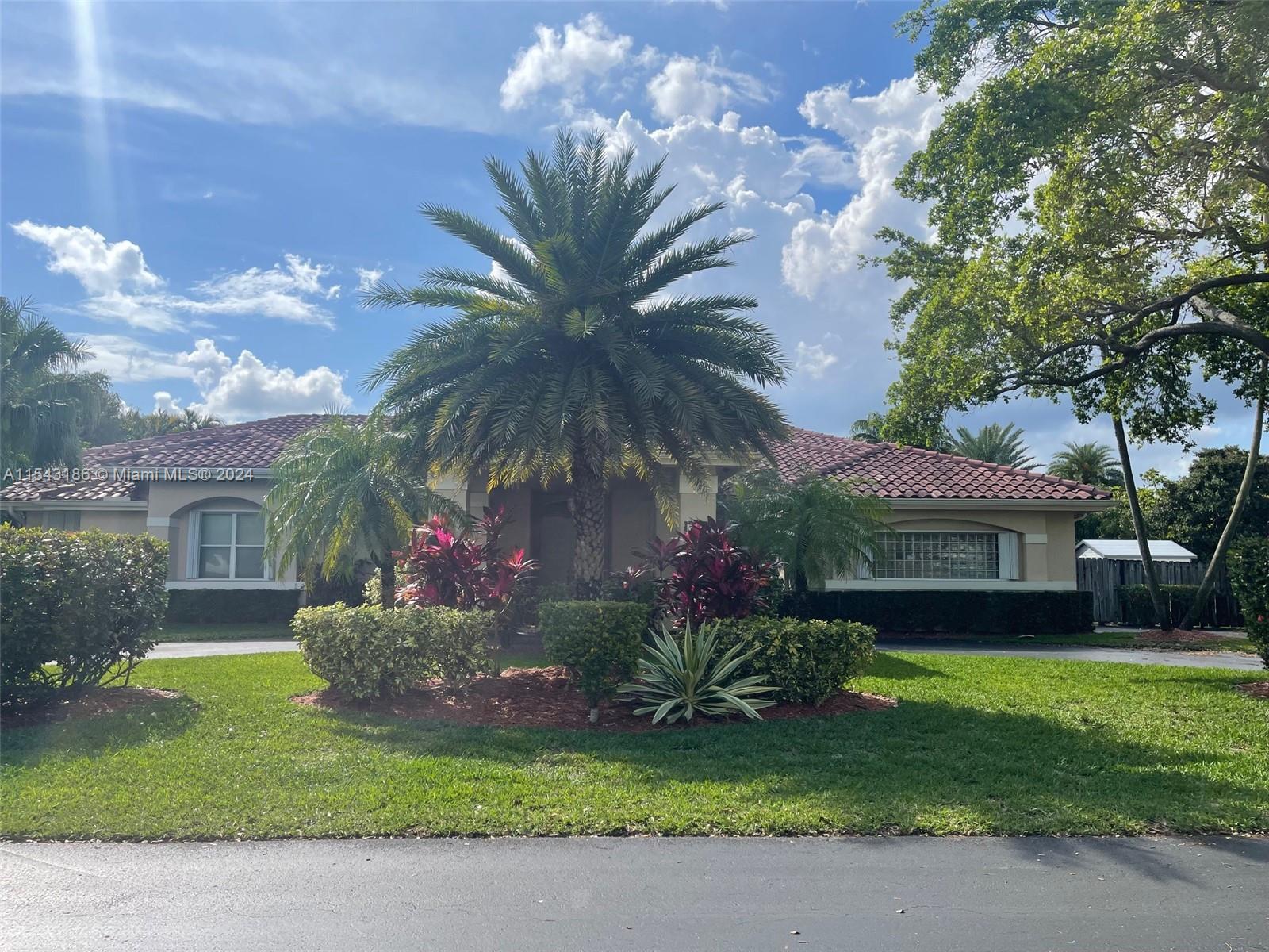 7262 SW 120th Avenue  For Sale A11543186, FL