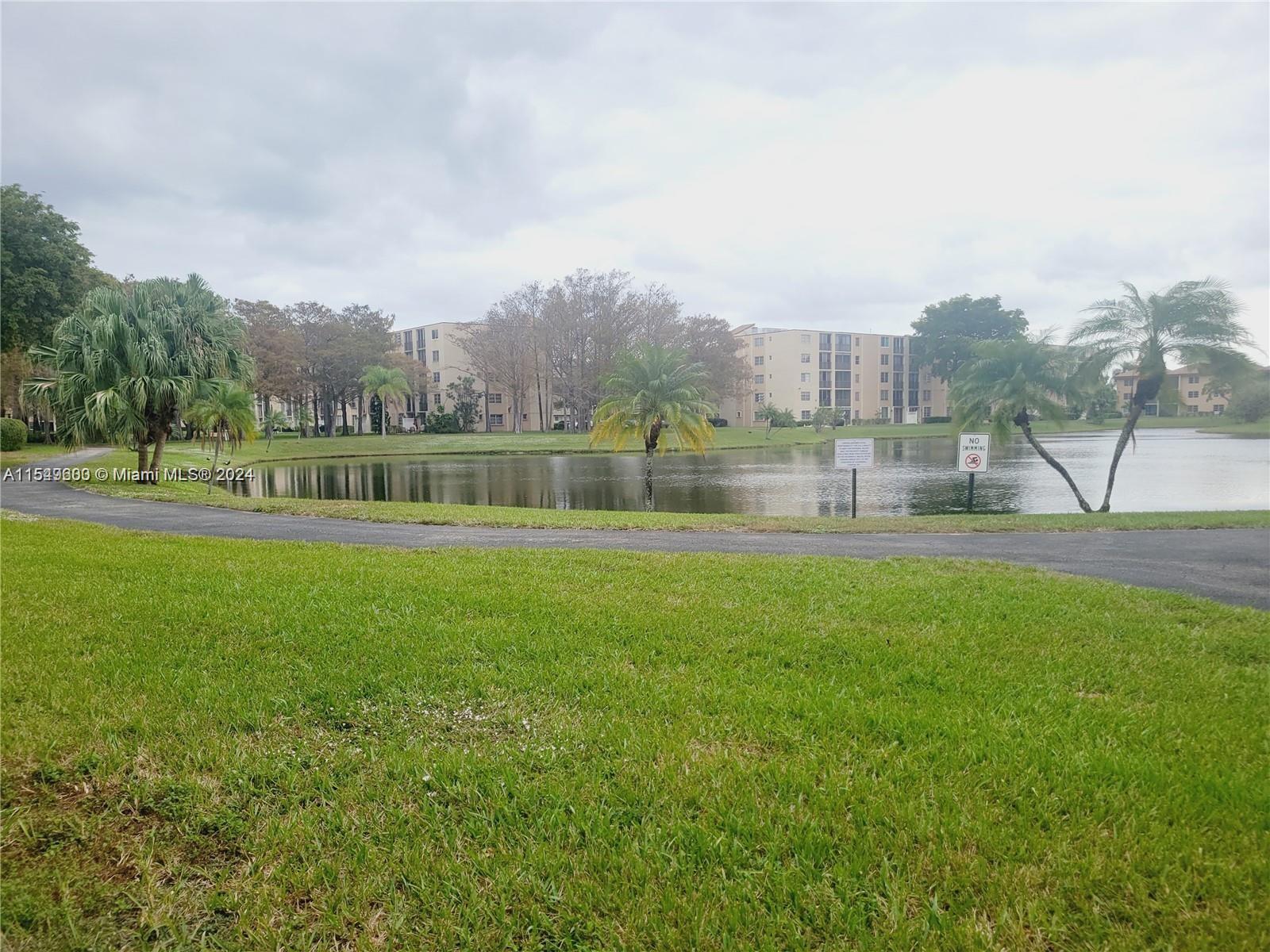 7770 50th St, Lauderhill, FL, 33351 United States, 2 Bedrooms Bedrooms, ,2 BathroomsBathrooms,Residential,For Sale,50th St,A11549600