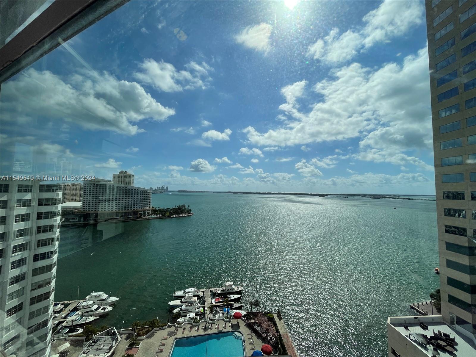 999 Brickell Bay Dr, Miami, FL, 33131 United States, 3 Bedrooms Bedrooms, ,1 BathroomBathrooms,Residential,For Sale,Brickell Bay Dr,A11549619