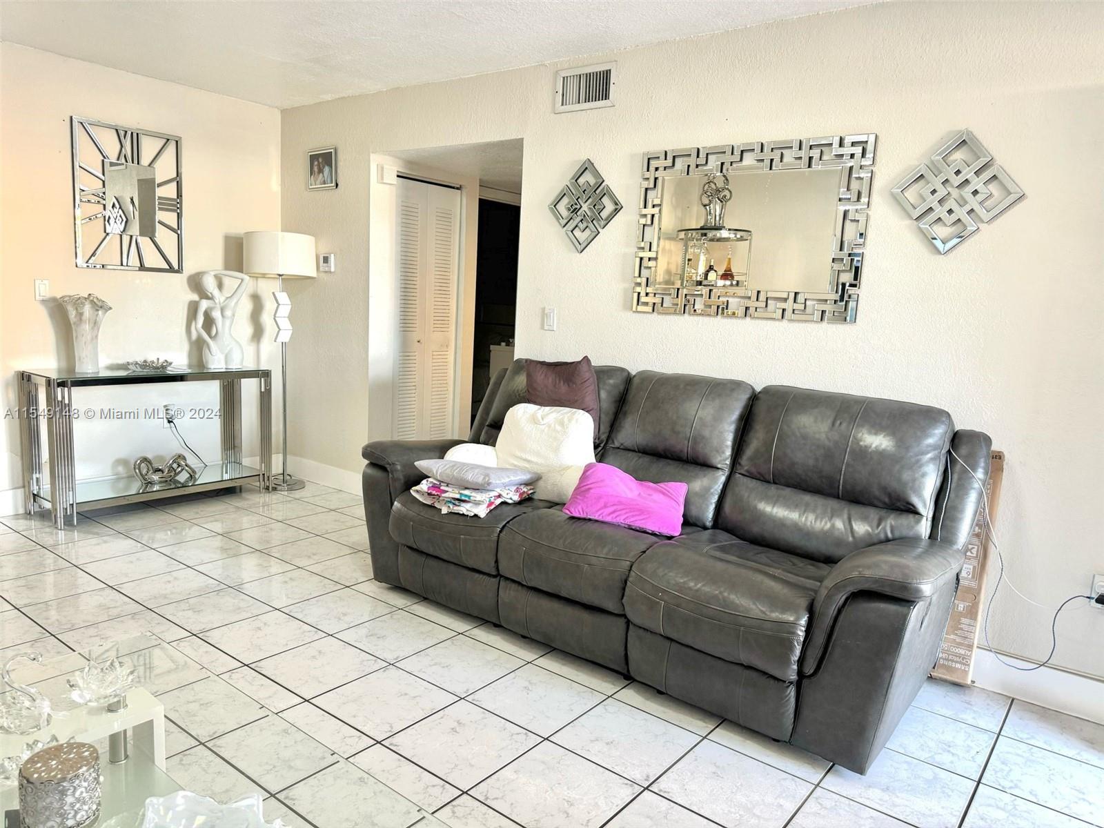 7754 W 34th Ln 17-102, Hialeah, Florida 33018, 2 Bedrooms Bedrooms, ,2 BathroomsBathrooms,Residential,For Sale,7754 W 34th Ln 17-102,A11549148