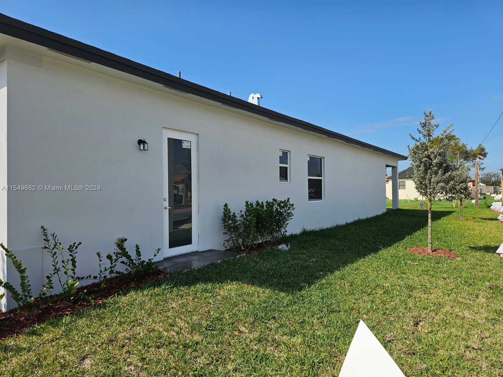 22570 SW 125 AVE, Miami, Florida 33170, 4 Bedrooms Bedrooms, ,3 BathroomsBathrooms,Residential,For Sale,22570 SW 125 AVE,A11549662