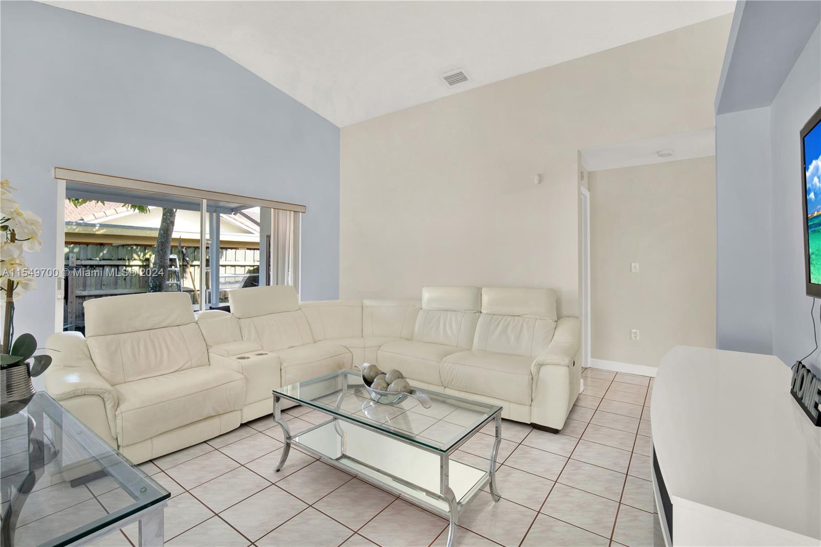 1081 129th Ave, Miami, FL, 33182 United States, 4 Bedrooms Bedrooms, ,3 BathroomsBathrooms,Residential,For Sale,129th Ave,A11549700