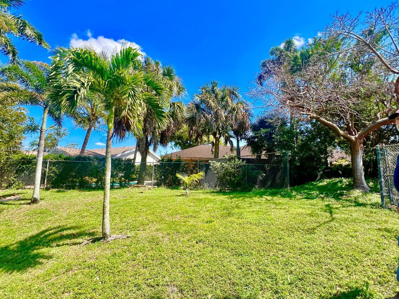 1818 120th Ter, Pembroke Pines, FL, 33026 United States, 3 Bedrooms Bedrooms, ,2 BathroomsBathrooms,Residential,For Sale,120th Ter,A11548400