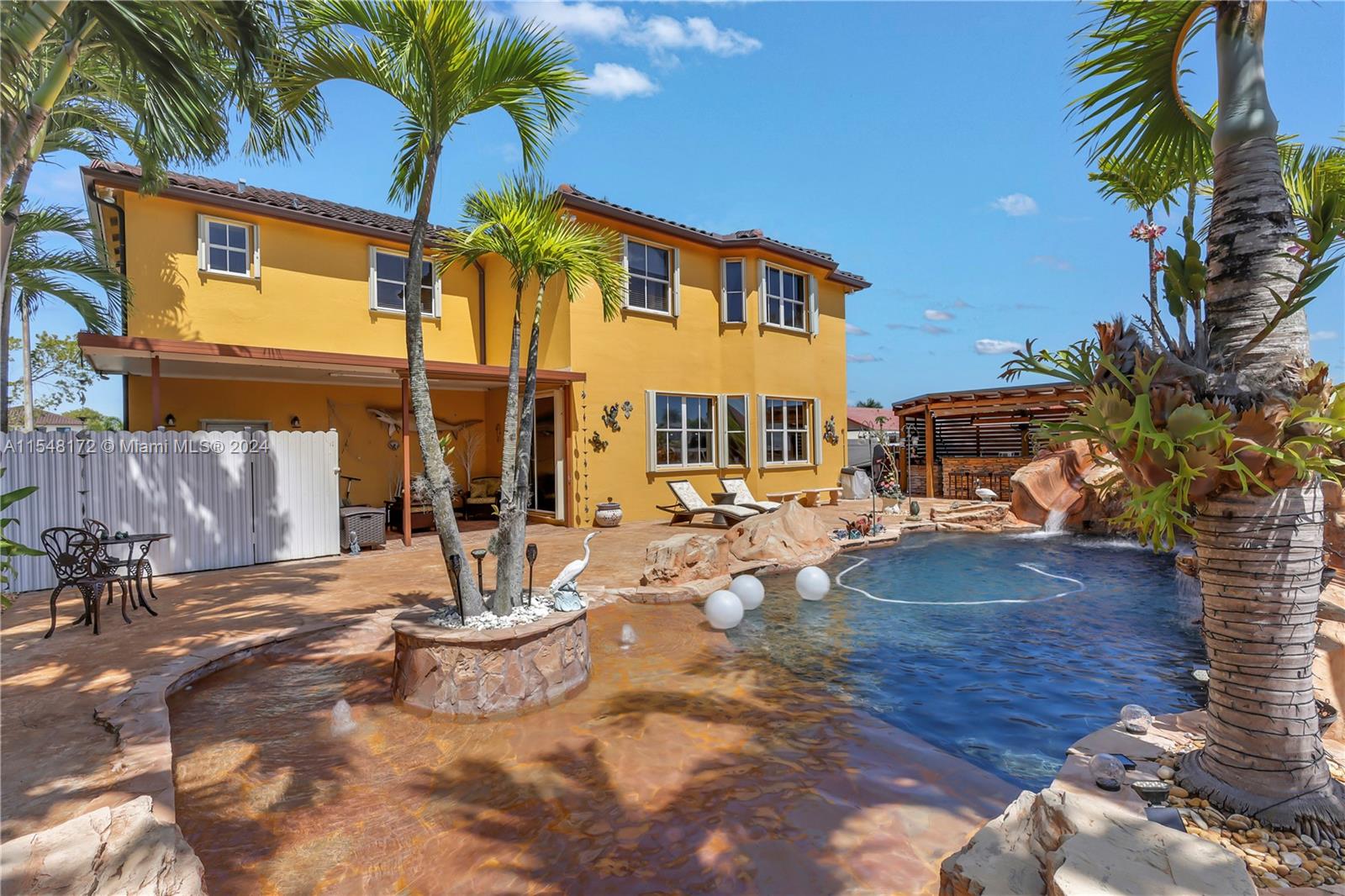 16206 SW 52nd Ter, Miami, Florida 33185, 4 Bedrooms Bedrooms, ,2 BathroomsBathrooms,Residential,For Sale,16206 SW 52nd Ter,A11548172