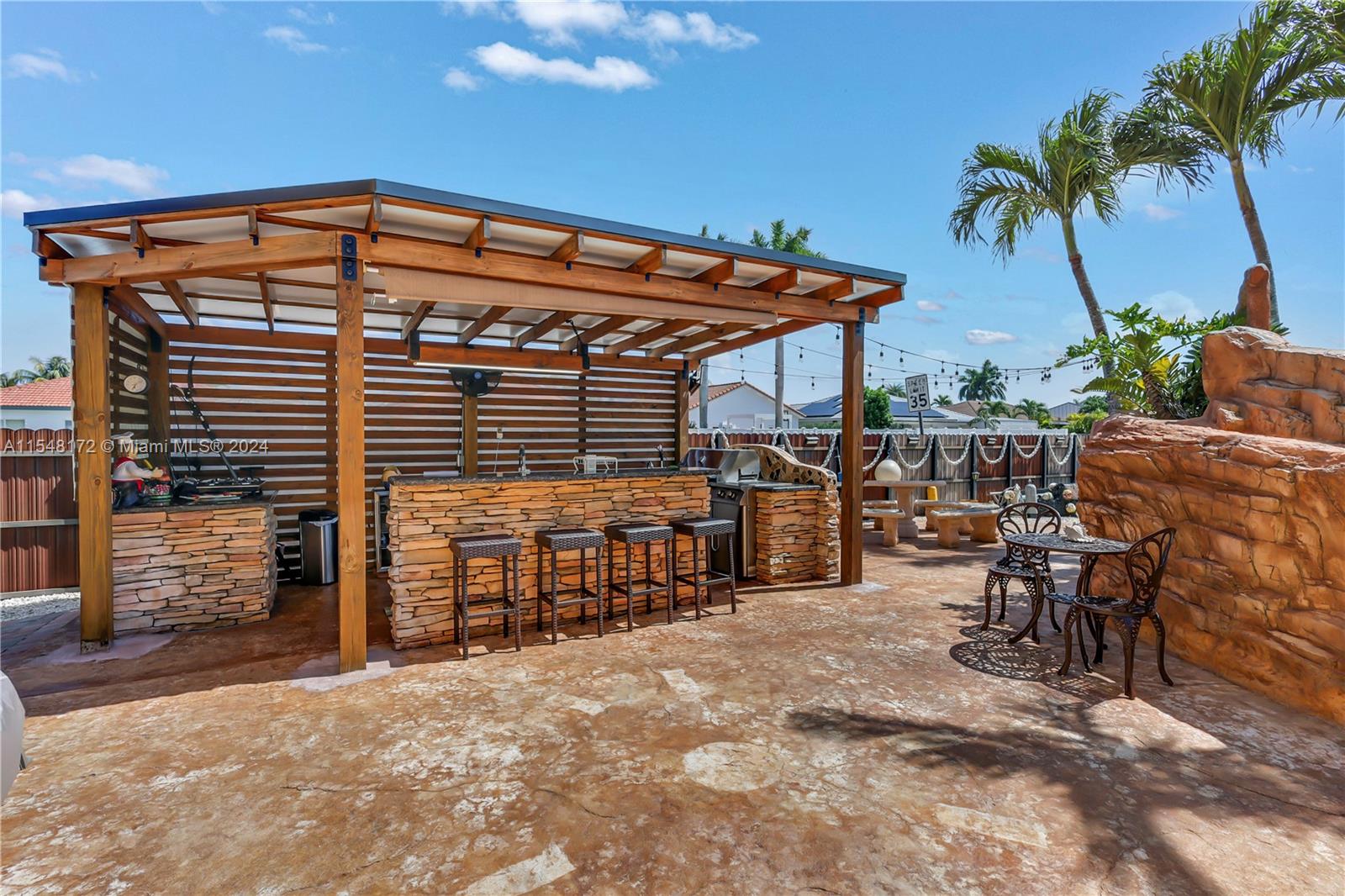 16206 SW 52nd Ter, Miami, Florida 33185, 4 Bedrooms Bedrooms, ,2 BathroomsBathrooms,Residential,For Sale,16206 SW 52nd Ter,A11548172