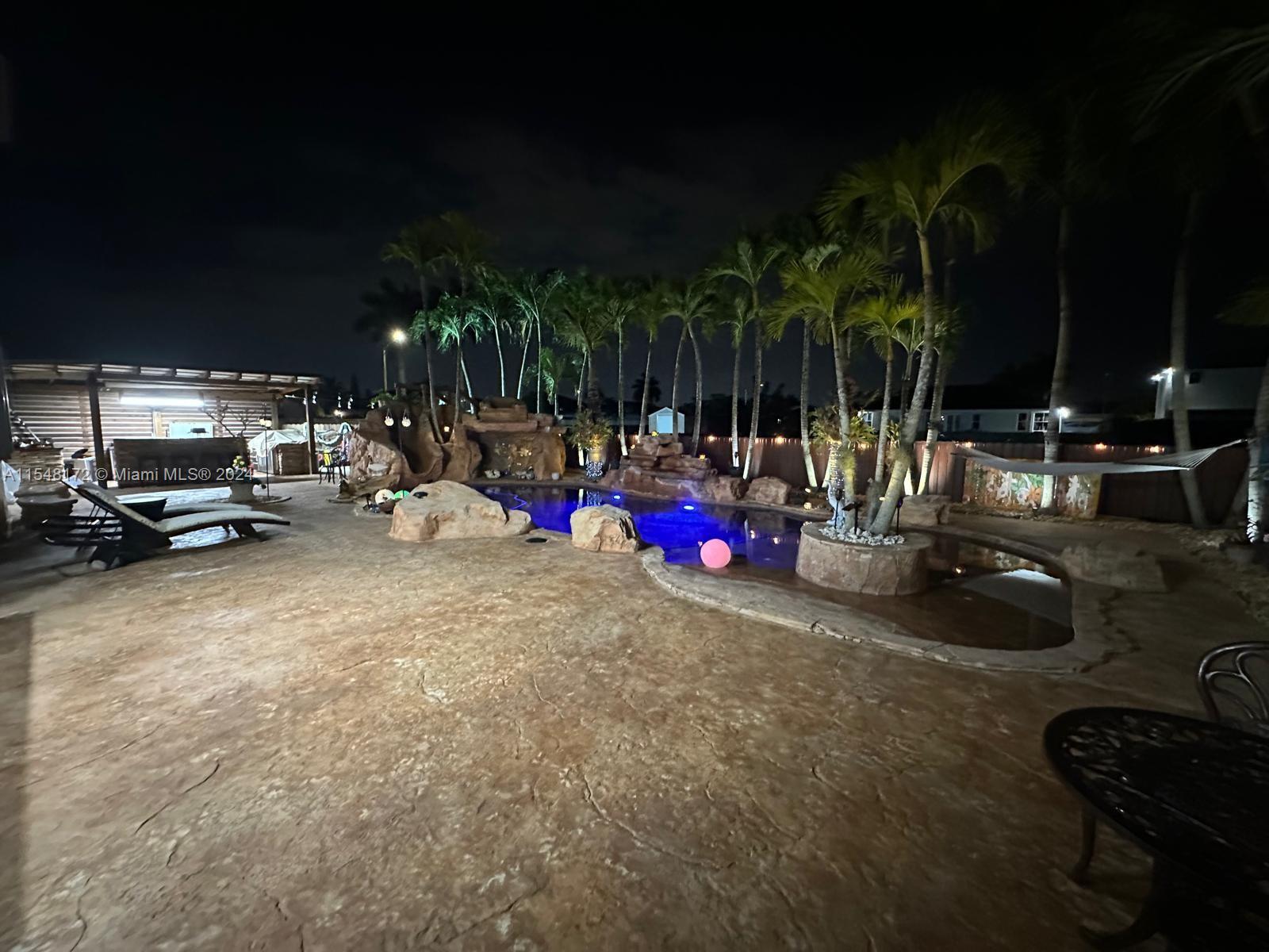 16206 SW 52nd Ter, Miami, Florida 33185, 4 Bedrooms Bedrooms, ,2 BathroomsBathrooms,Residential,For Sale,16206 SW 52nd Ter,A11548172