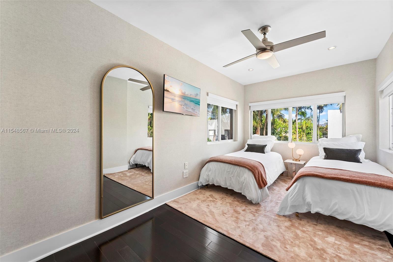 3483 Chase Ave, Miami Beach, Florida 33140, 7 Bedrooms Bedrooms, ,5 BathroomsBathrooms,Residentiallease,For Rent,3483 Chase Ave,A11548567