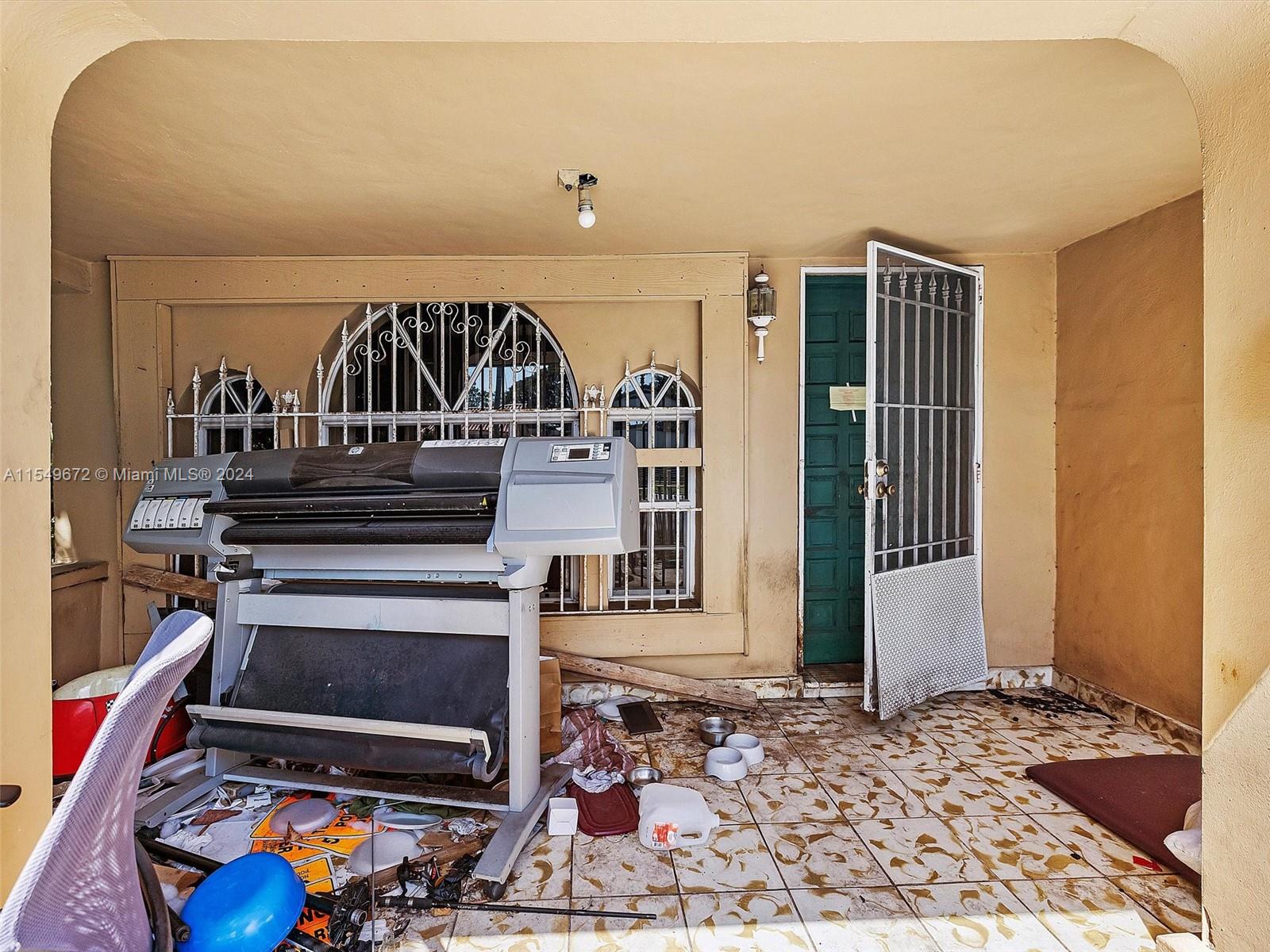 3237 SW 2nd St, Miami, Florida 33135, 3 Bedrooms Bedrooms, 6 Rooms Rooms,2 BathroomsBathrooms,Residential,For Sale,3237 SW 2nd St,A11549672