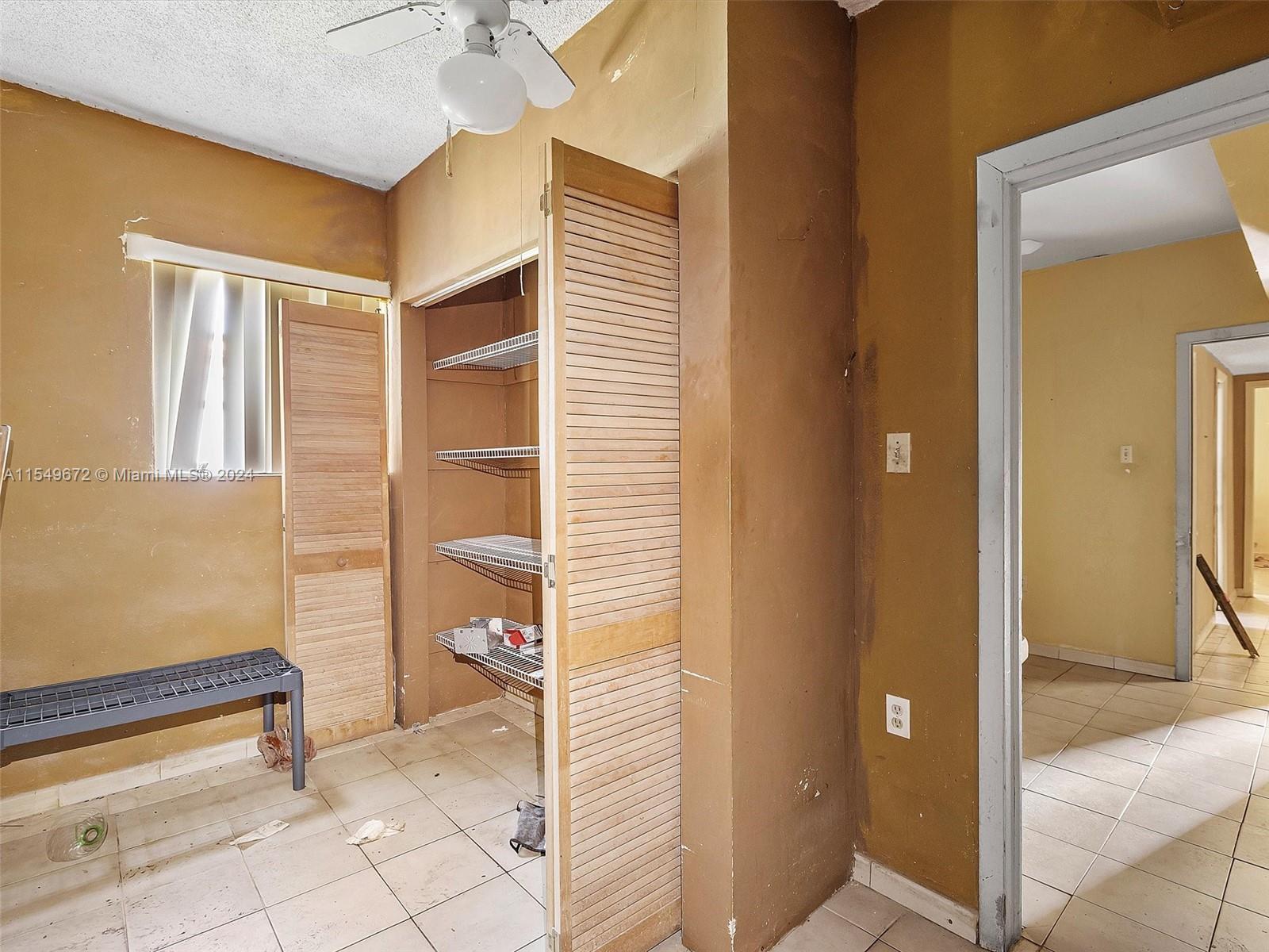 3237 SW 2nd St, Miami, Florida 33135, 3 Bedrooms Bedrooms, 6 Rooms Rooms,2 BathroomsBathrooms,Residential,For Sale,3237 SW 2nd St,A11549672