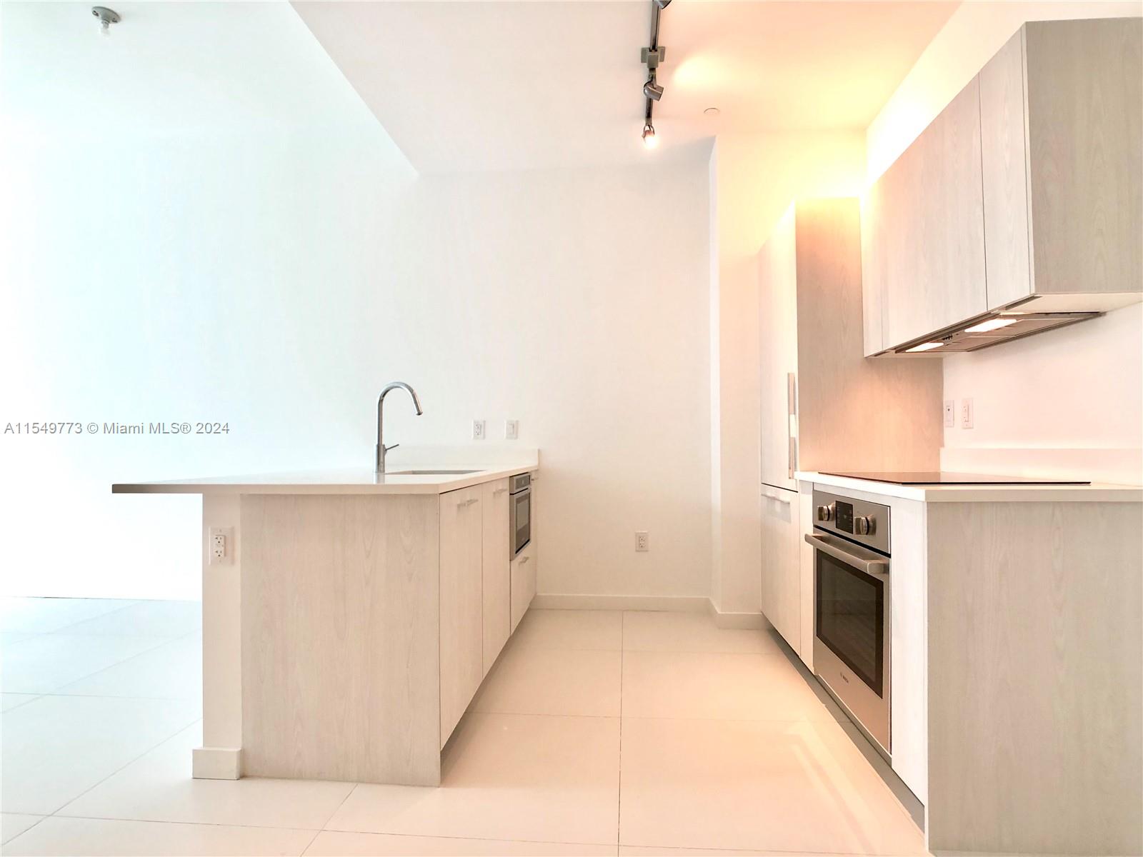 501 NE 31st St 205, Miami, Florida 33137, 1 Bedroom Bedrooms, ,1 BathroomBathrooms,Residential,For Sale,501 NE 31st St 205,A11549773
