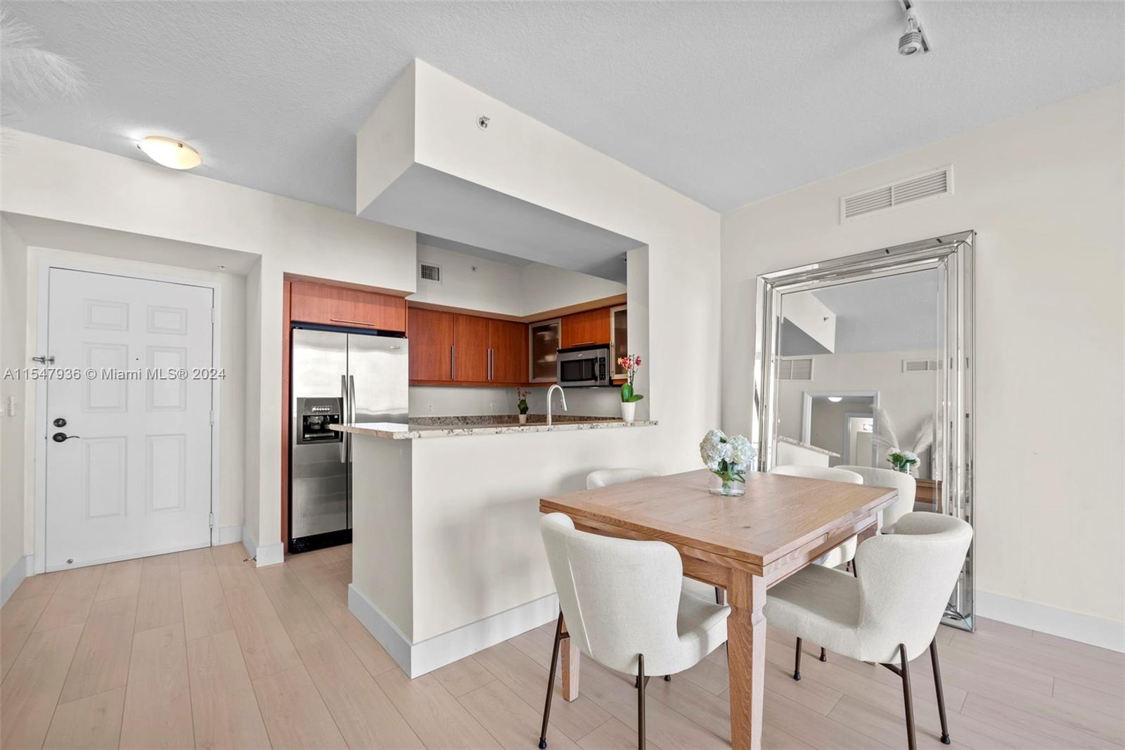 888 S Douglas Rd 917, Coral Gables, Florida 33134, 2 Bedrooms Bedrooms, ,2 BathroomsBathrooms,Residential,For Sale,888 S Douglas Rd 917,A11547936