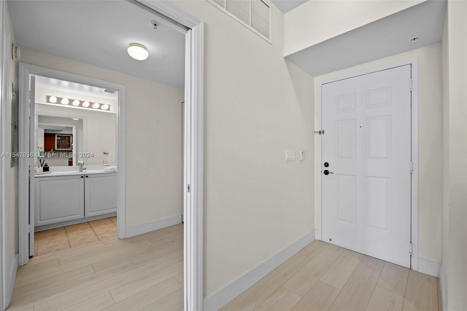 888 S Douglas Rd 917, Coral Gables, Florida 33134, 2 Bedrooms Bedrooms, ,2 BathroomsBathrooms,Residential,For Sale,888 S Douglas Rd 917,A11547936