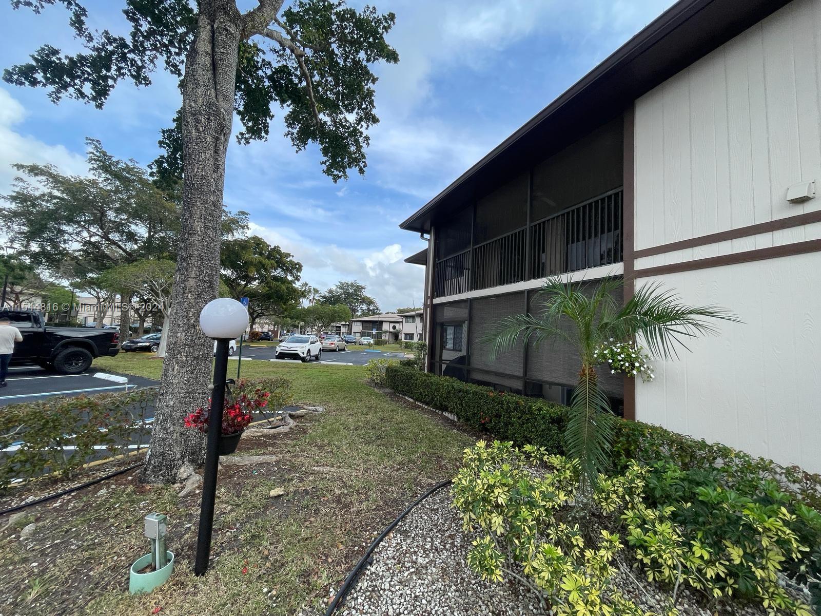 9636 S Belfort Cir 209, Tamarac, Florida 33321, 2 Bedrooms Bedrooms, ,1 BathroomBathrooms,Residential,For Sale,9636 S Belfort Cir 209,A11544816