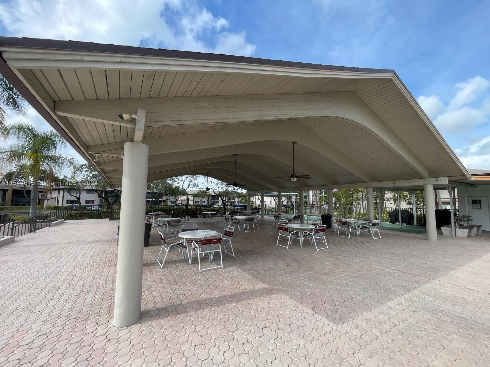 9636 S Belfort Cir 209, Tamarac, Florida 33321, 2 Bedrooms Bedrooms, ,1 BathroomBathrooms,Residential,For Sale,9636 S Belfort Cir 209,A11544816